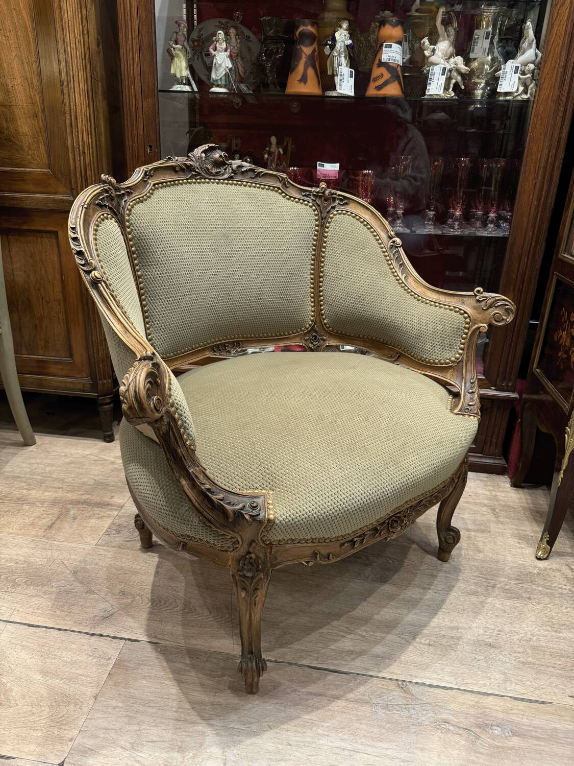 Walnut marquise armchair