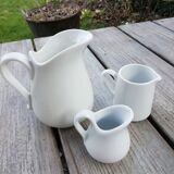 Trio de pot à lait en porcelaine blanche