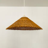 Wicker pendant lamp