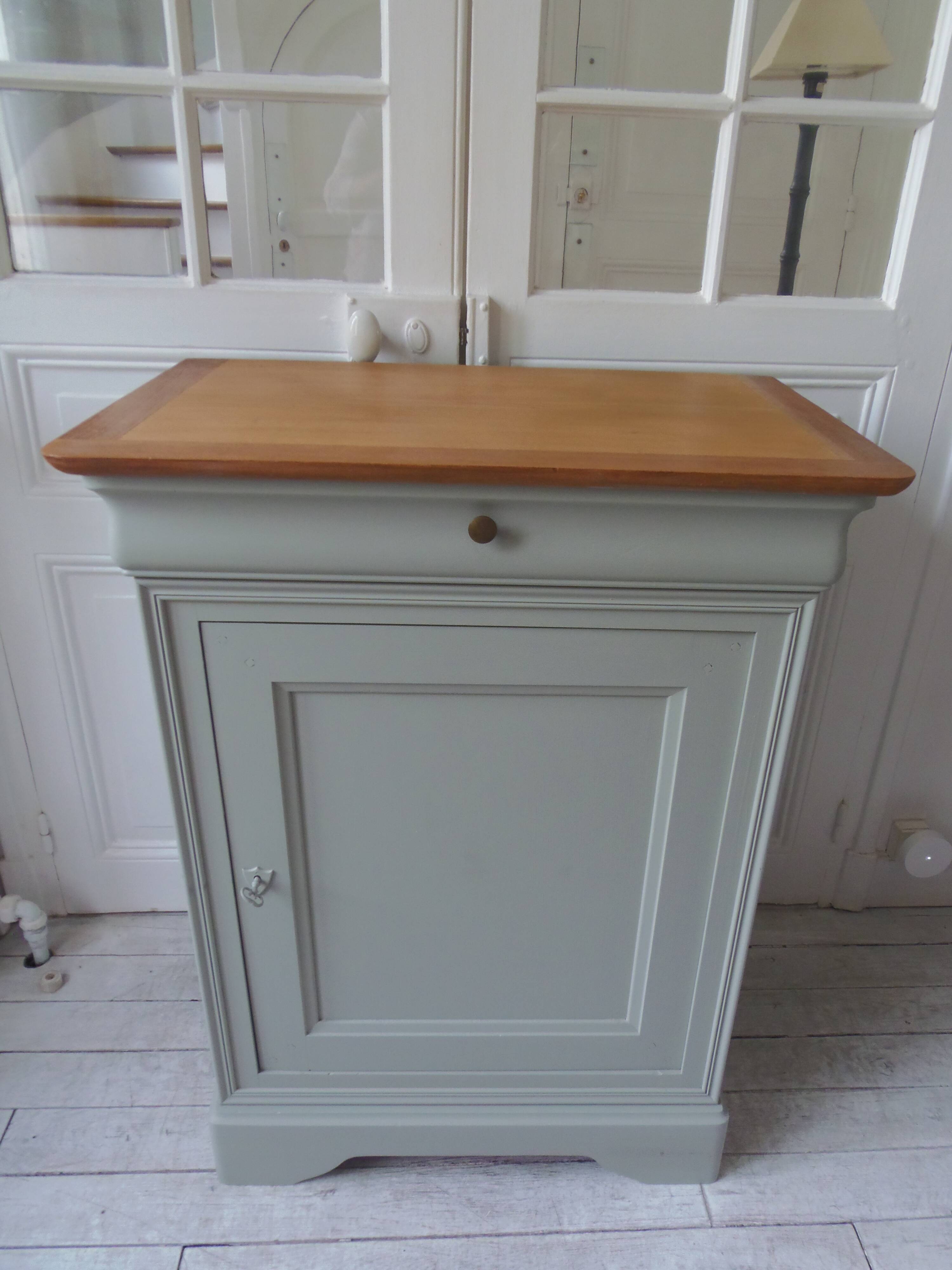 Beautifully crafted Louis Philippe style jam maker sublimated in verdigris, wooden top.