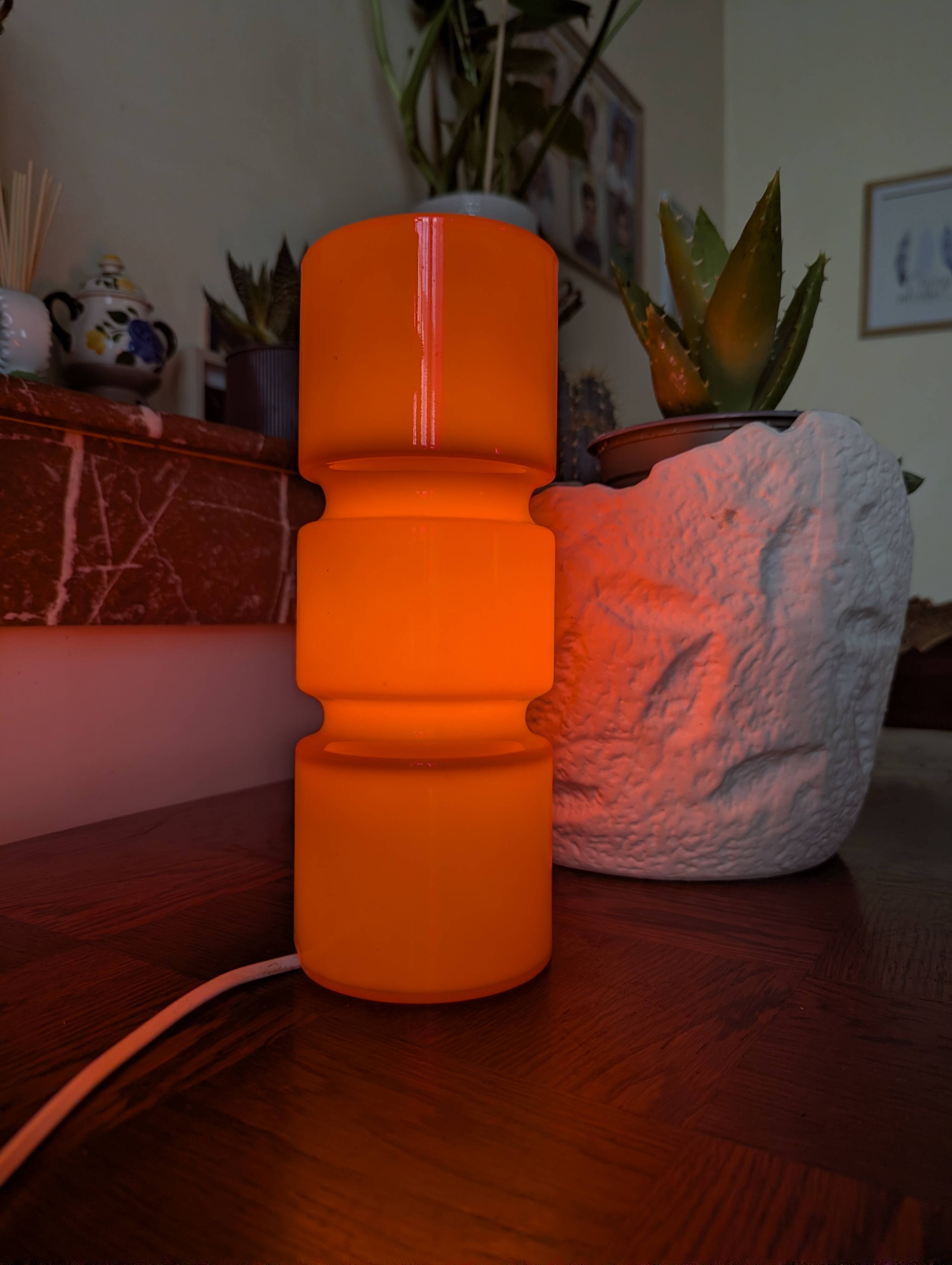 Lampe à poser Space Age en opaline orange, années 70