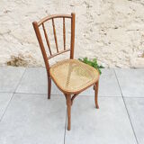 Bistro chair sitting canus