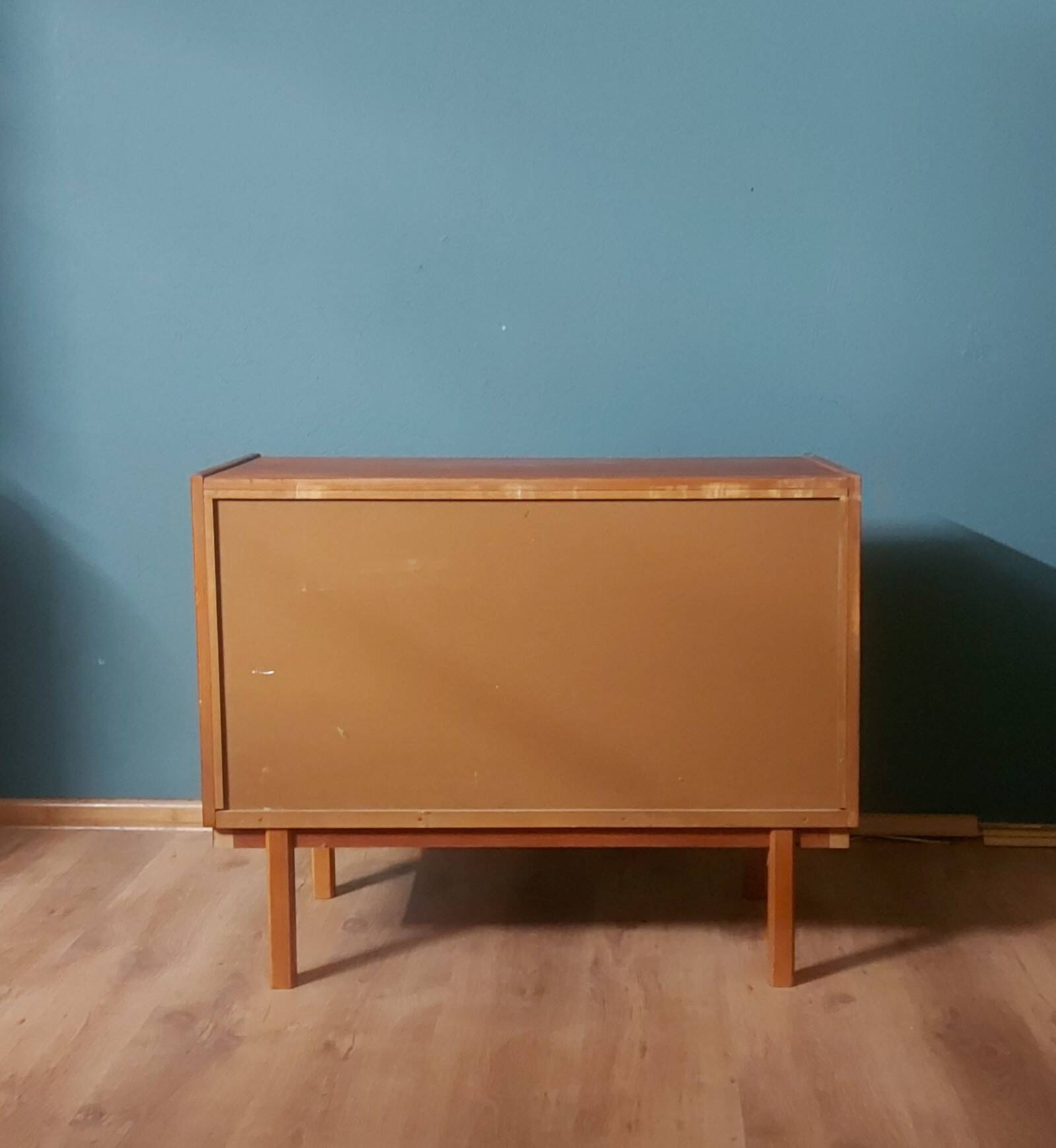 Meuble en teck des années 1960