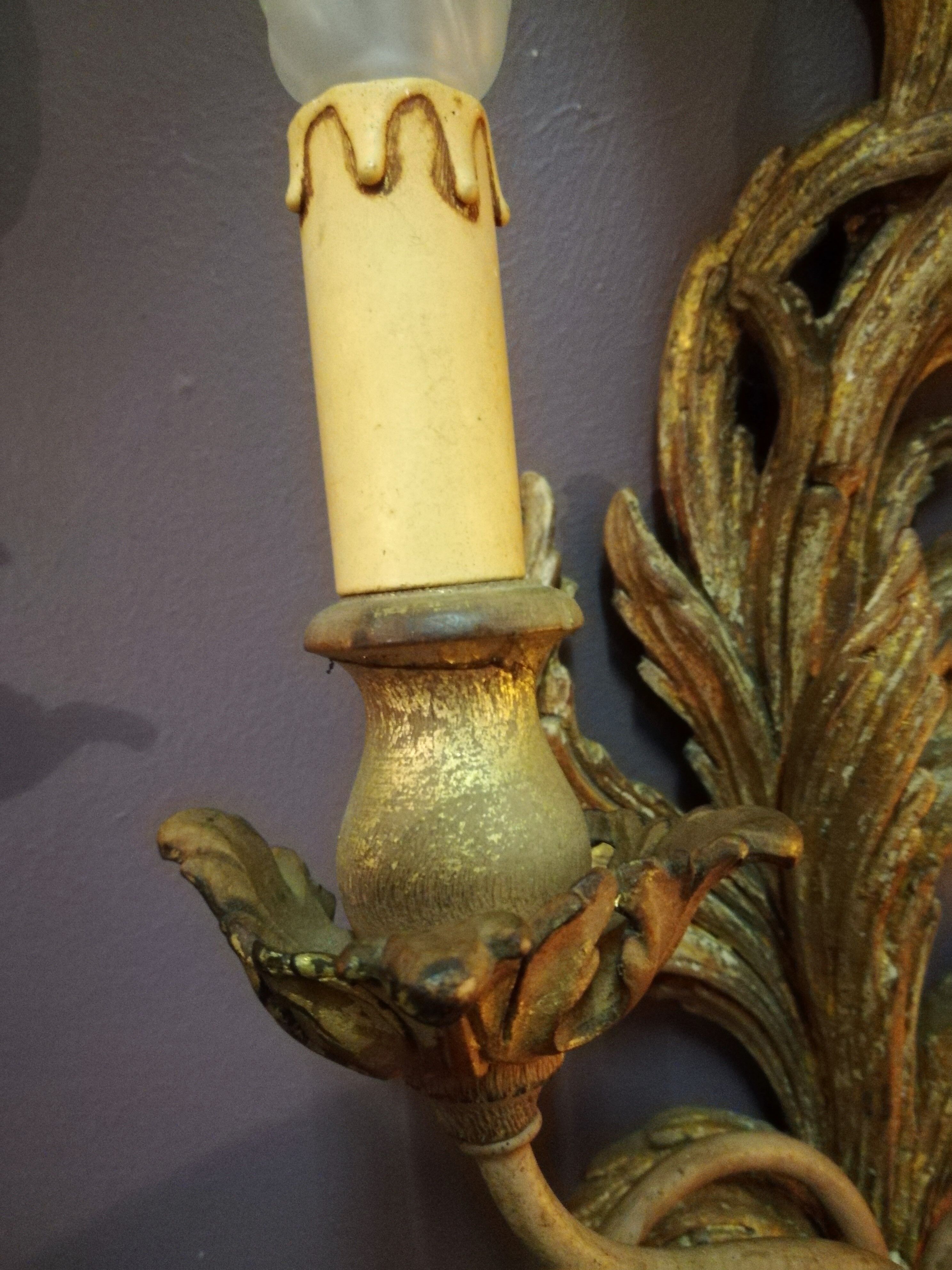 Great pair of style Louis XV Golden wood