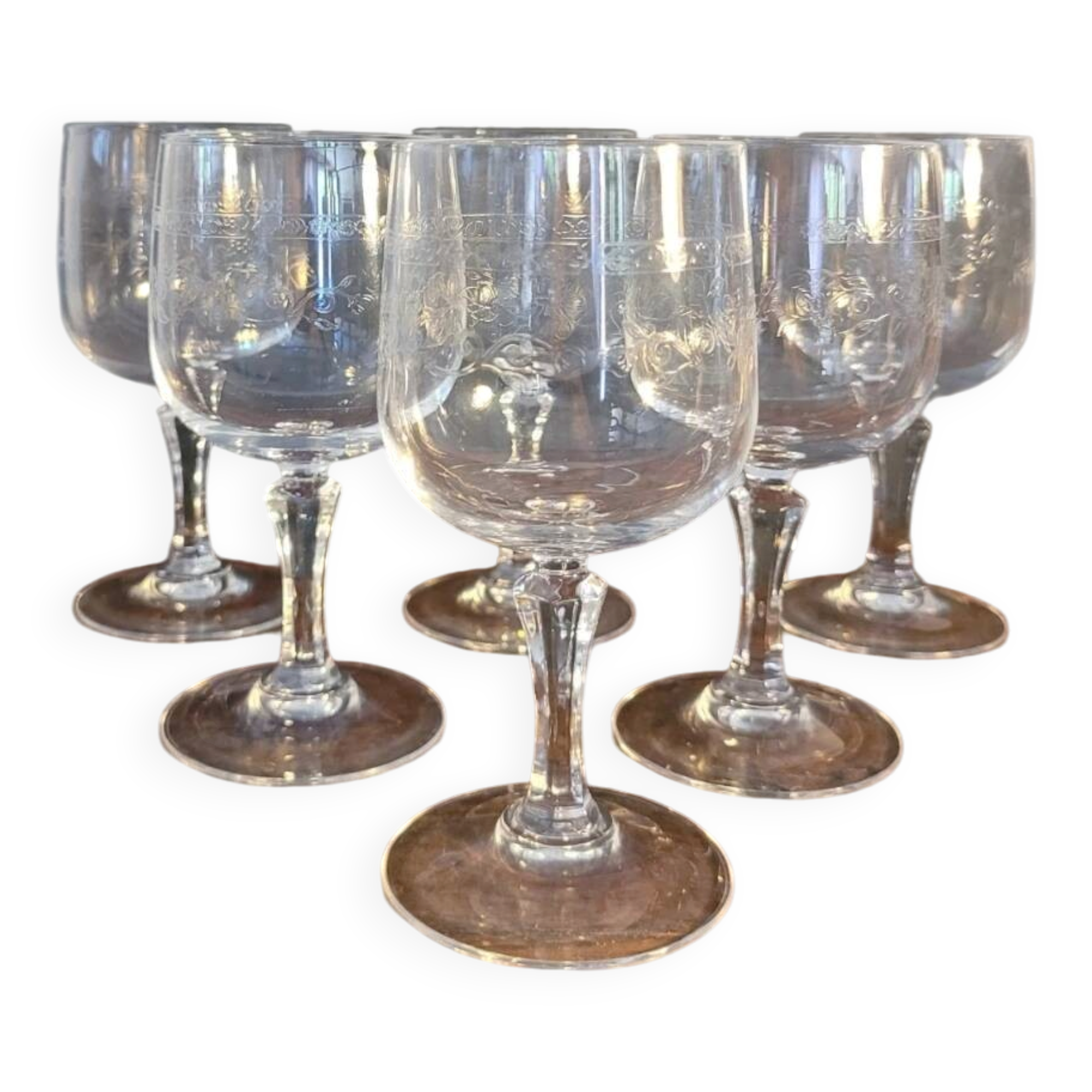 Mikasa wine glasses model Matignon, in clear engraved crystal.