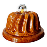 Ceramic cake mold table lamp