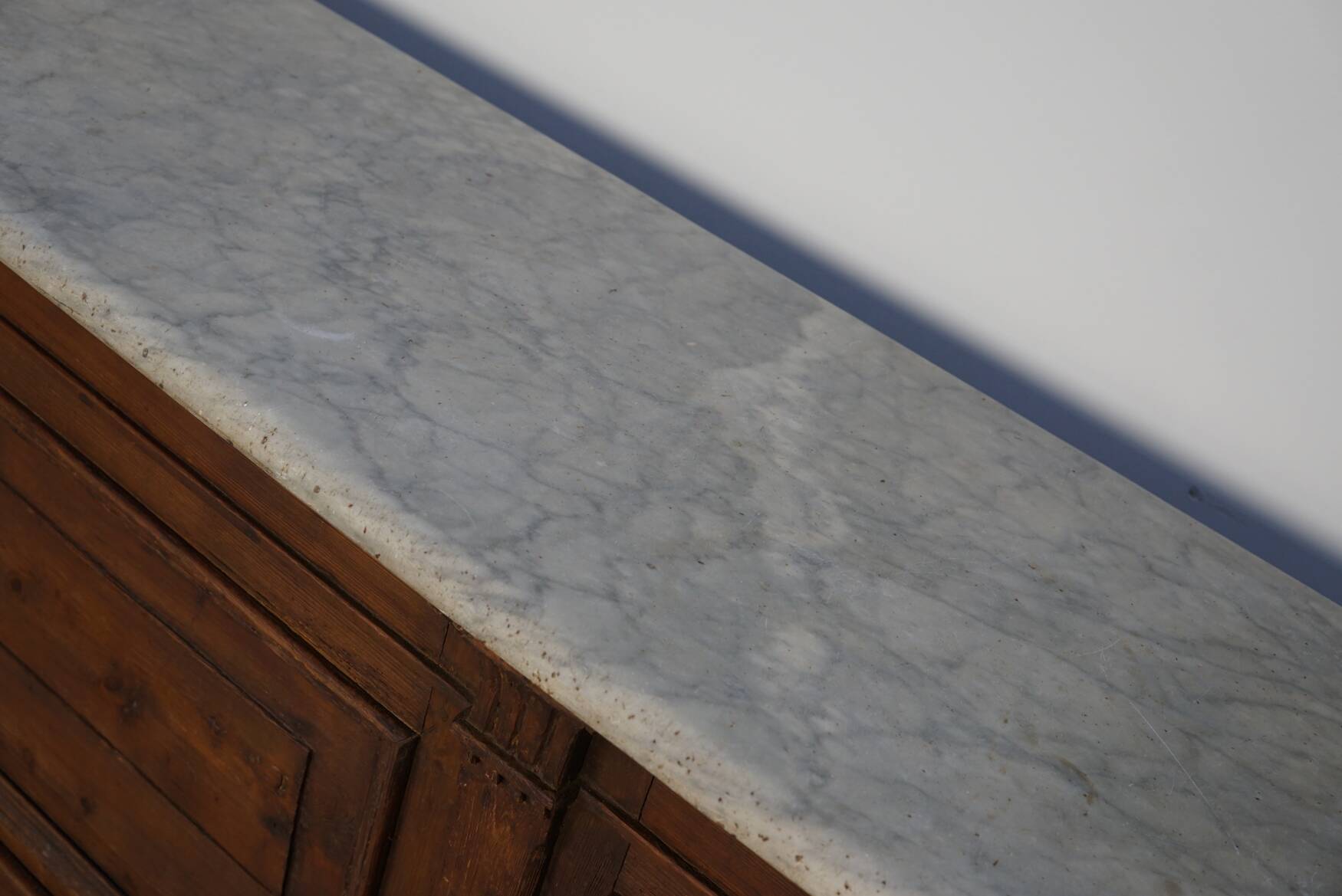 Antique Shop Counter / Kitchen Island in Dutch Pine and Marble, 19th Century