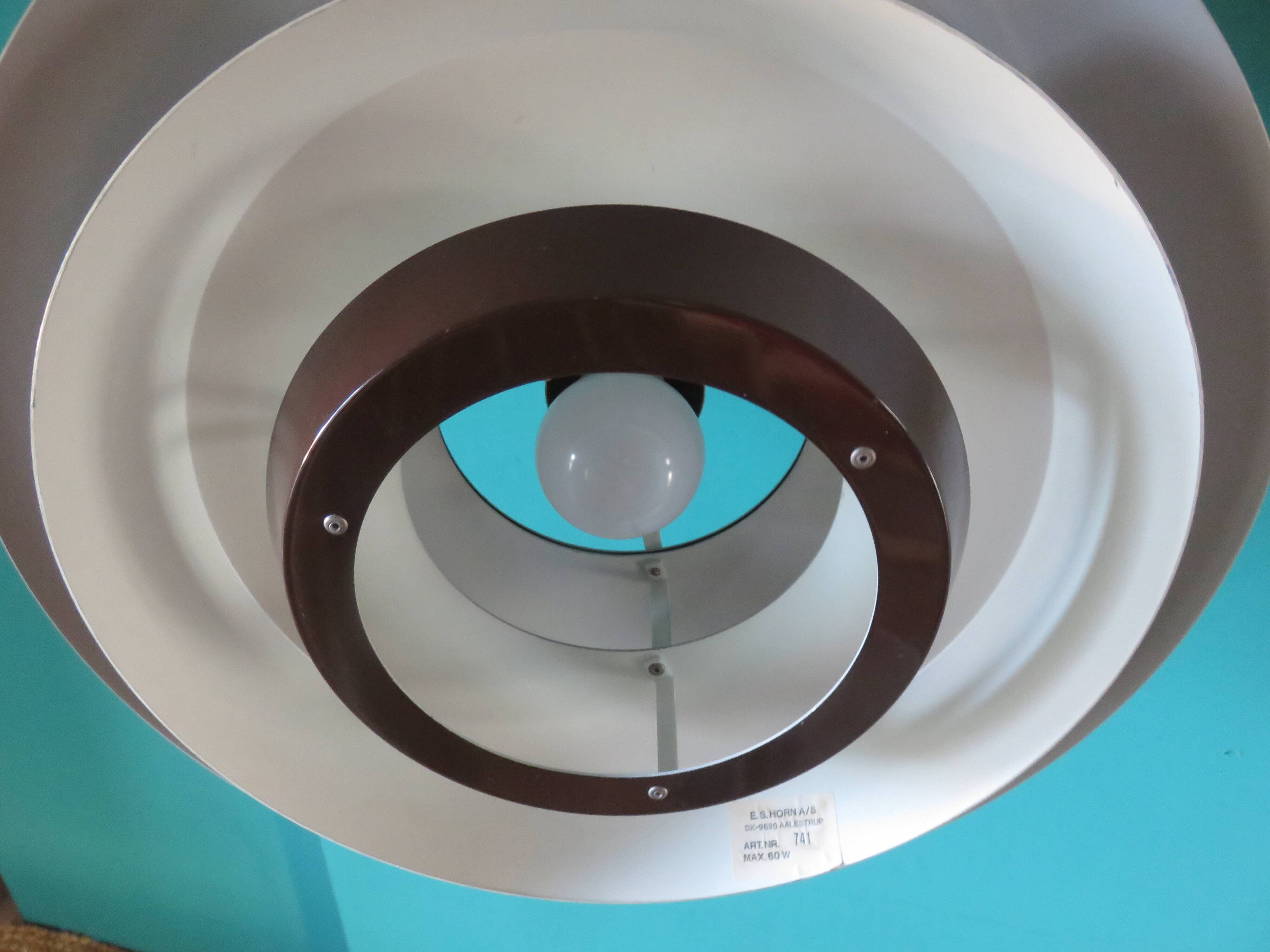 Suspension laqué brun, modèle taklampa par "e.s.horn", danemark 1970