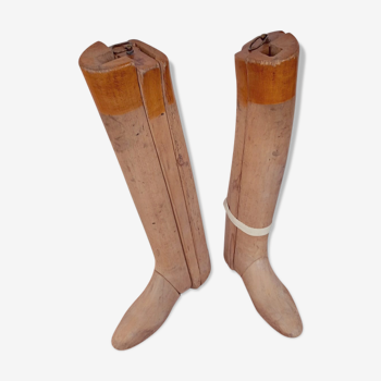 paire d'Anciennes Formes à bottes, en bois, pointure 38-40