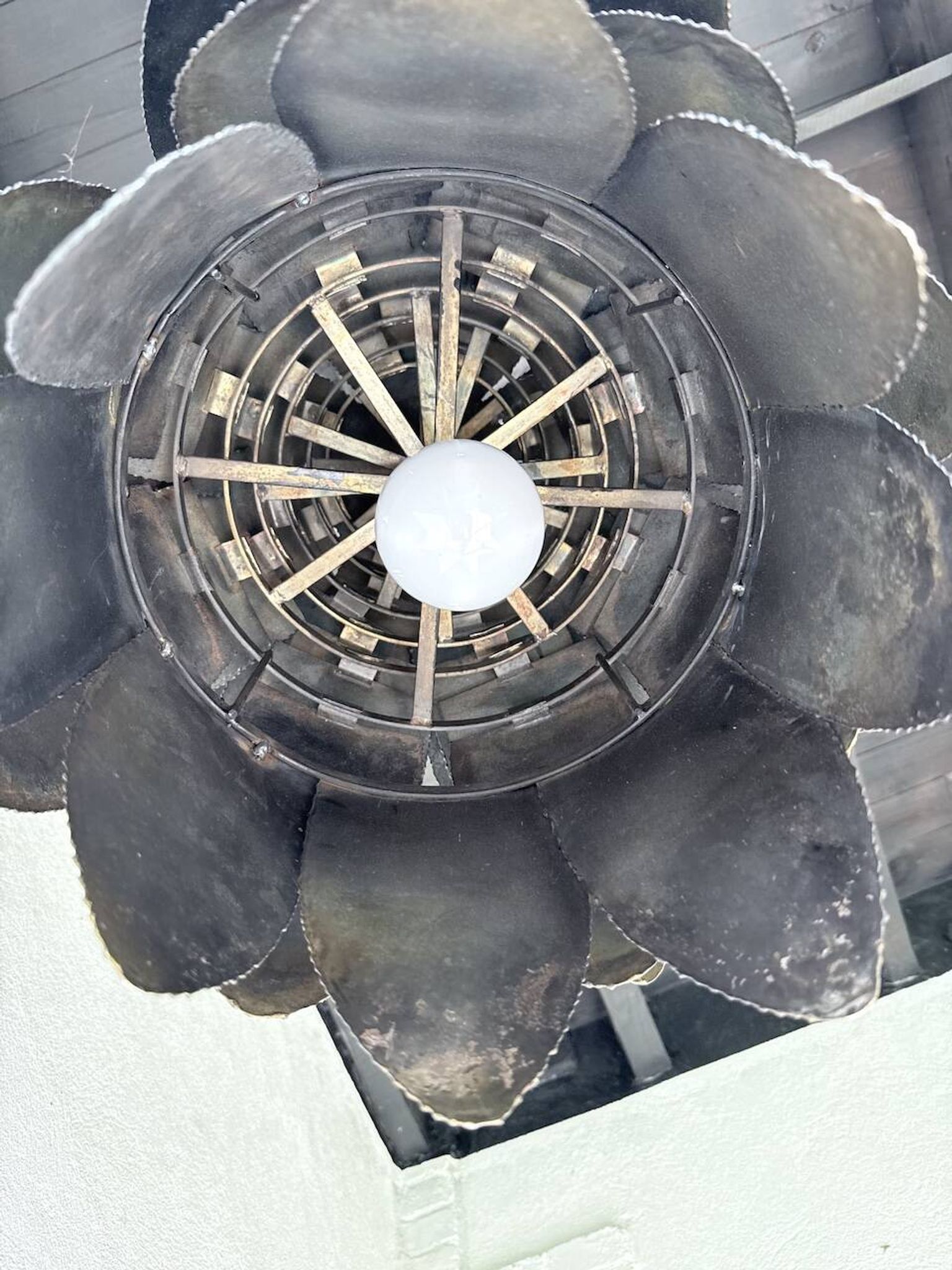 Brutalist suspension Jansen metal welded flower