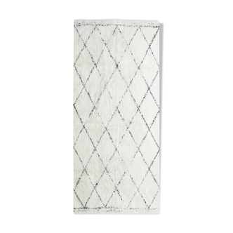 Berber carpet 80 x 180 cm white black diamond