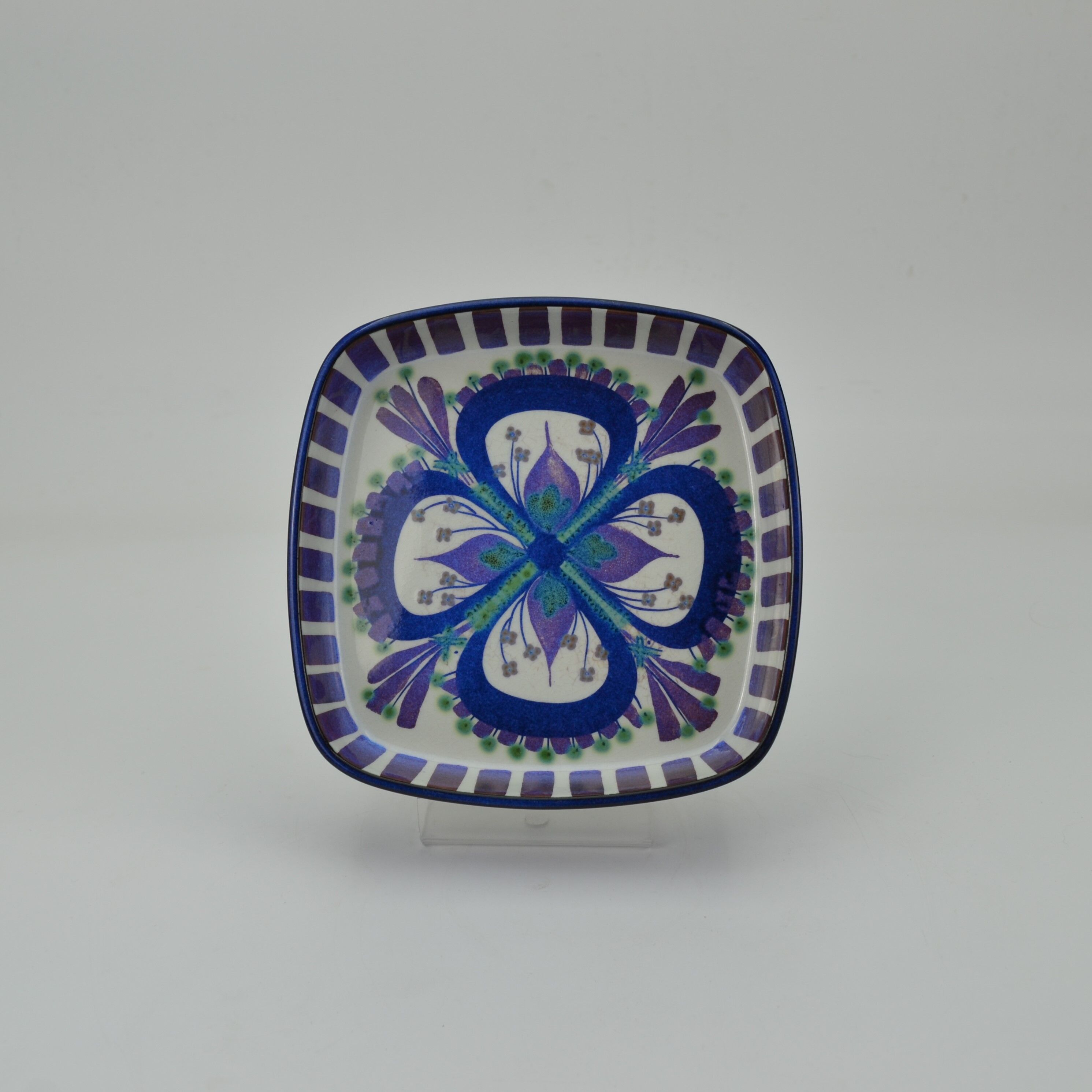 Tenera series earthenware dish by Marianne Johnson for Aluminia