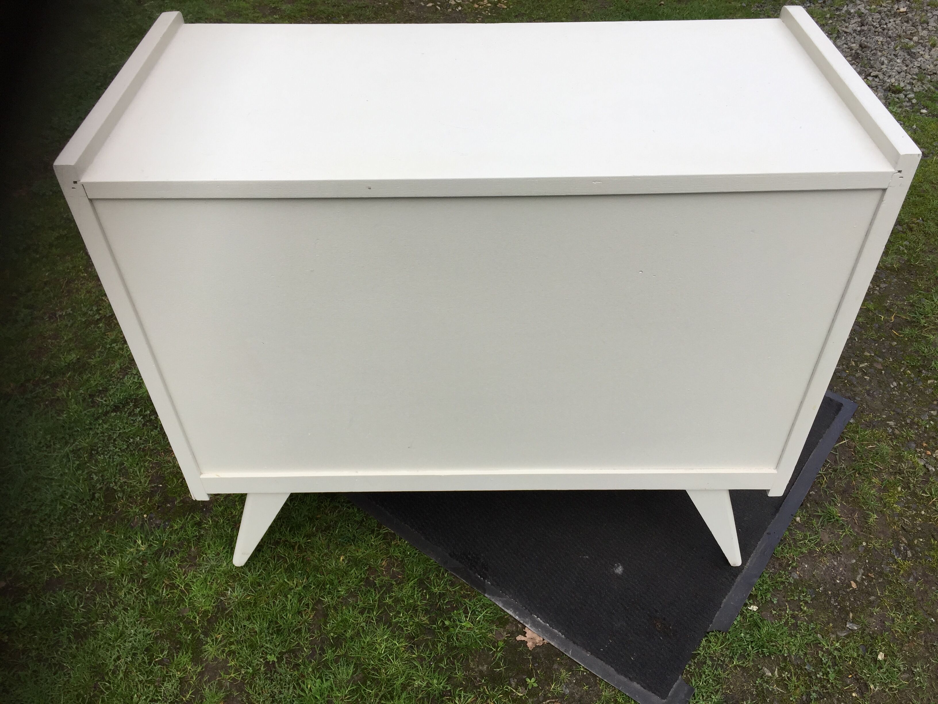 Vintage lacquered chest of drawers grey white