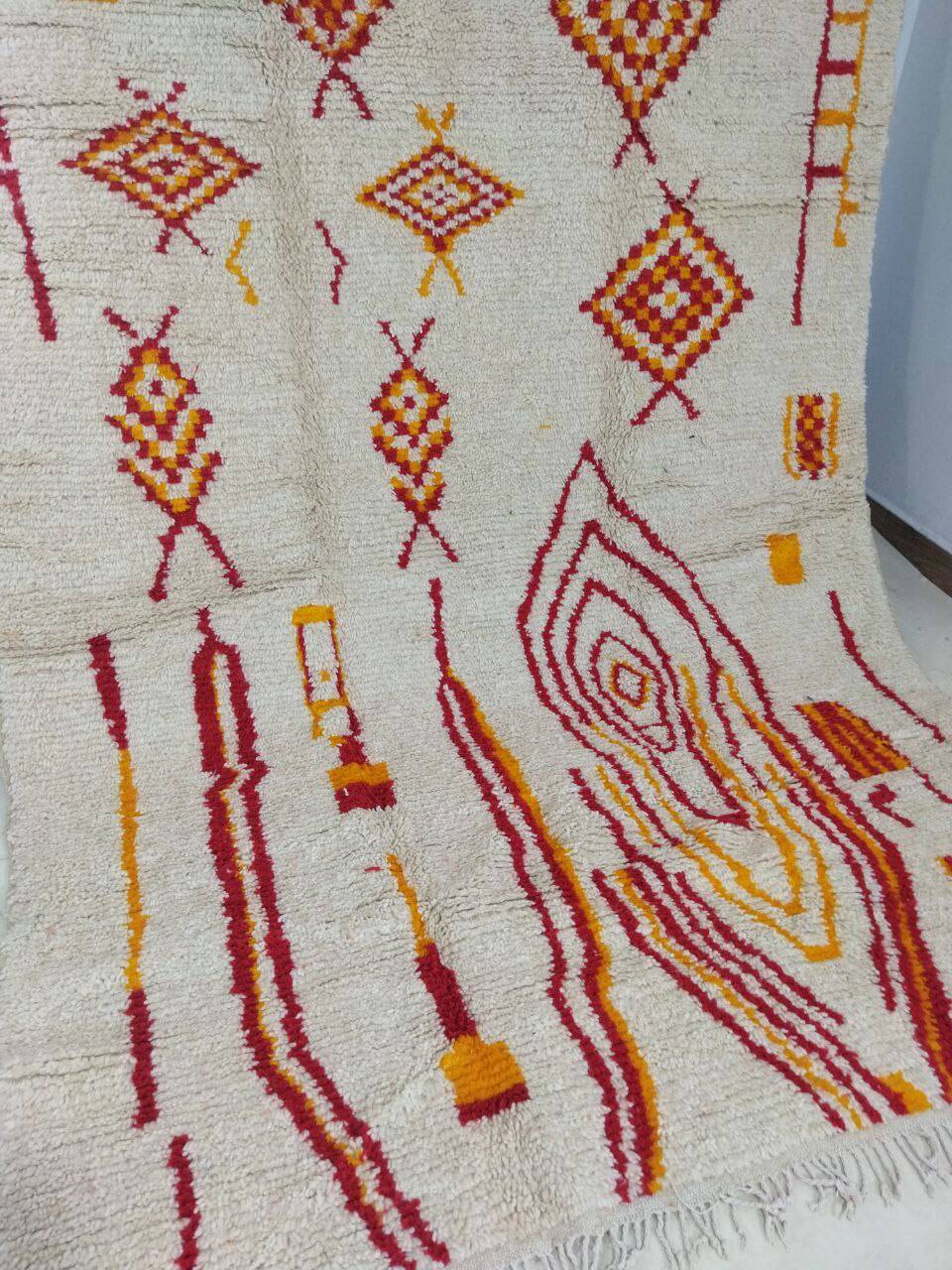 Handcrafted Moroccan Berber Rug 246 X 147 cm