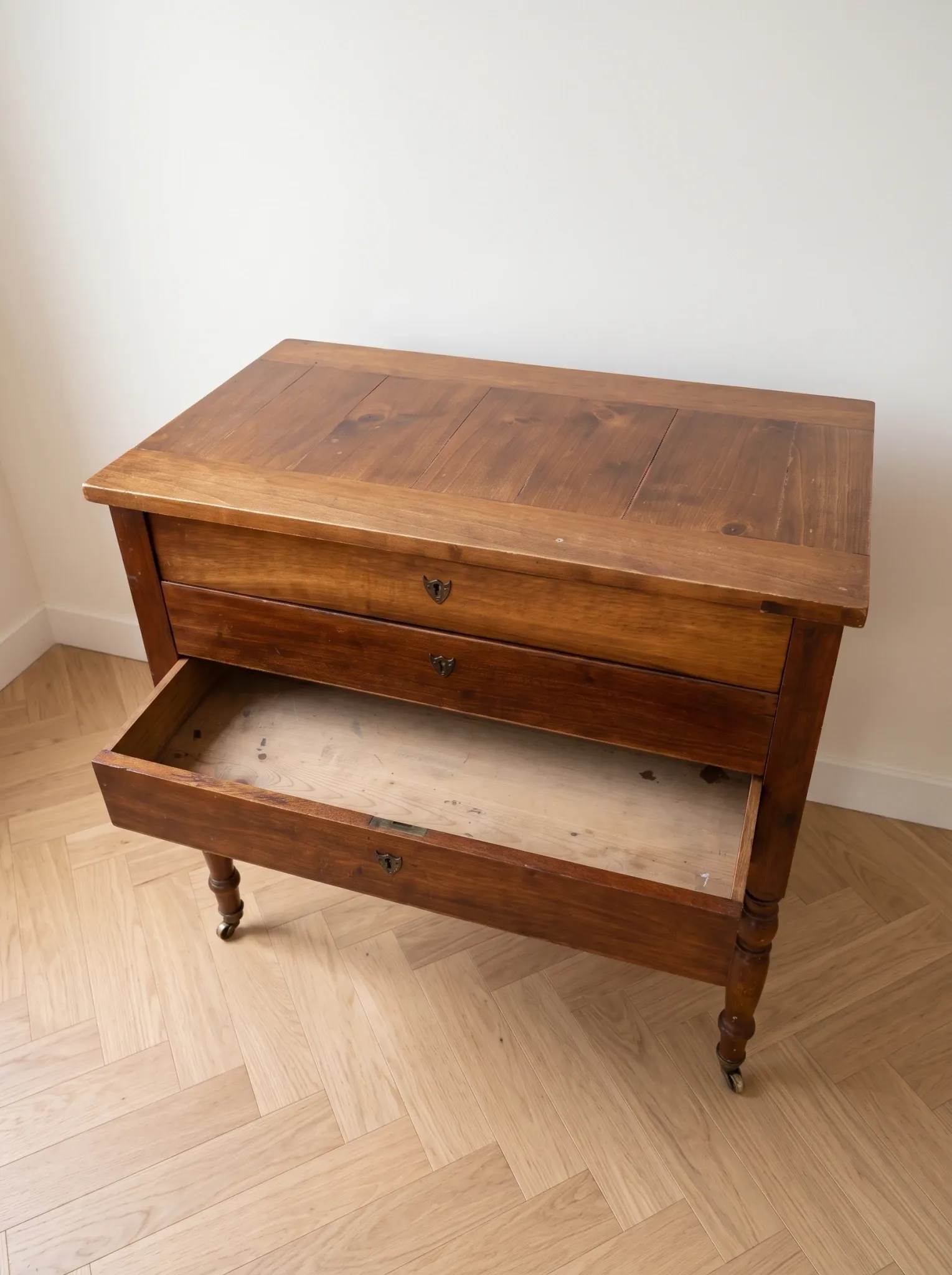 Antique wooden and marble dressing table