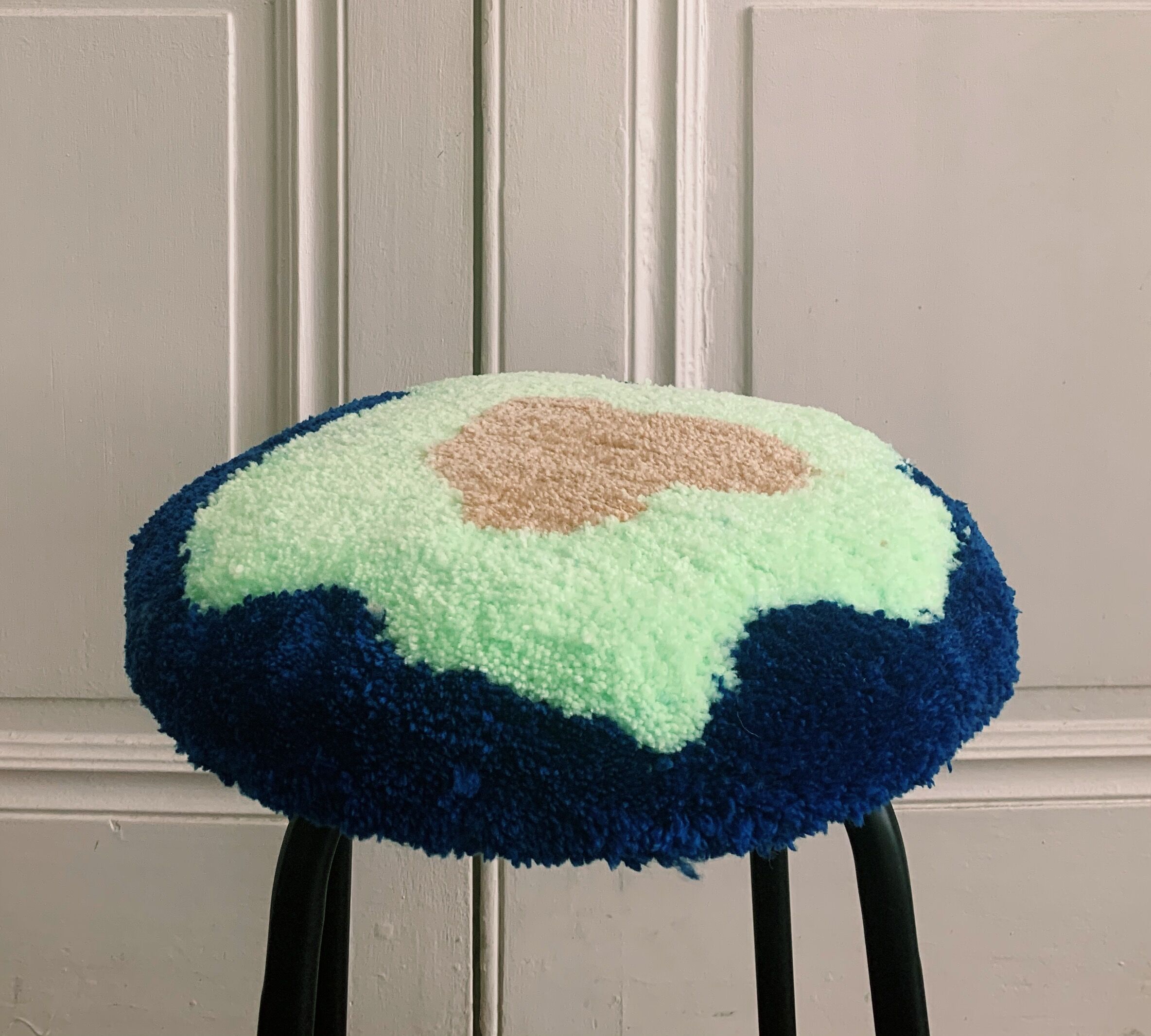 Tufted stool