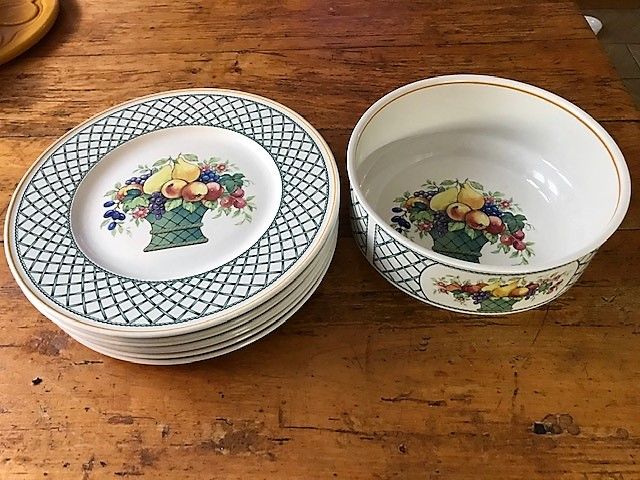 Vintage service Villeroy and Boch collection Basket - plates and salad bowl