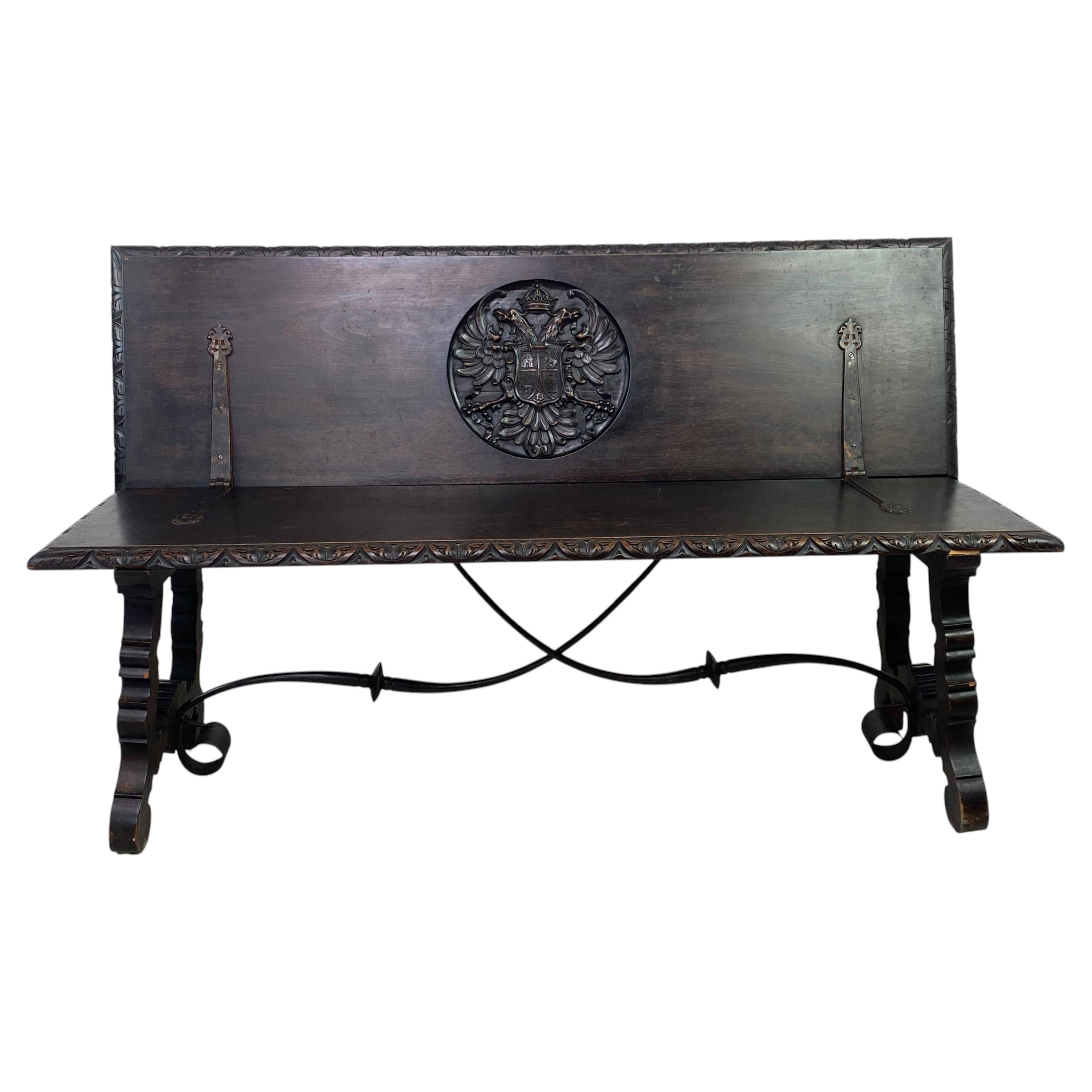 Banc en châtaignier et fer sculpté de la Renaissance espagnole du XIXe siècle