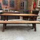 Ensemble table et son banc brutaliste