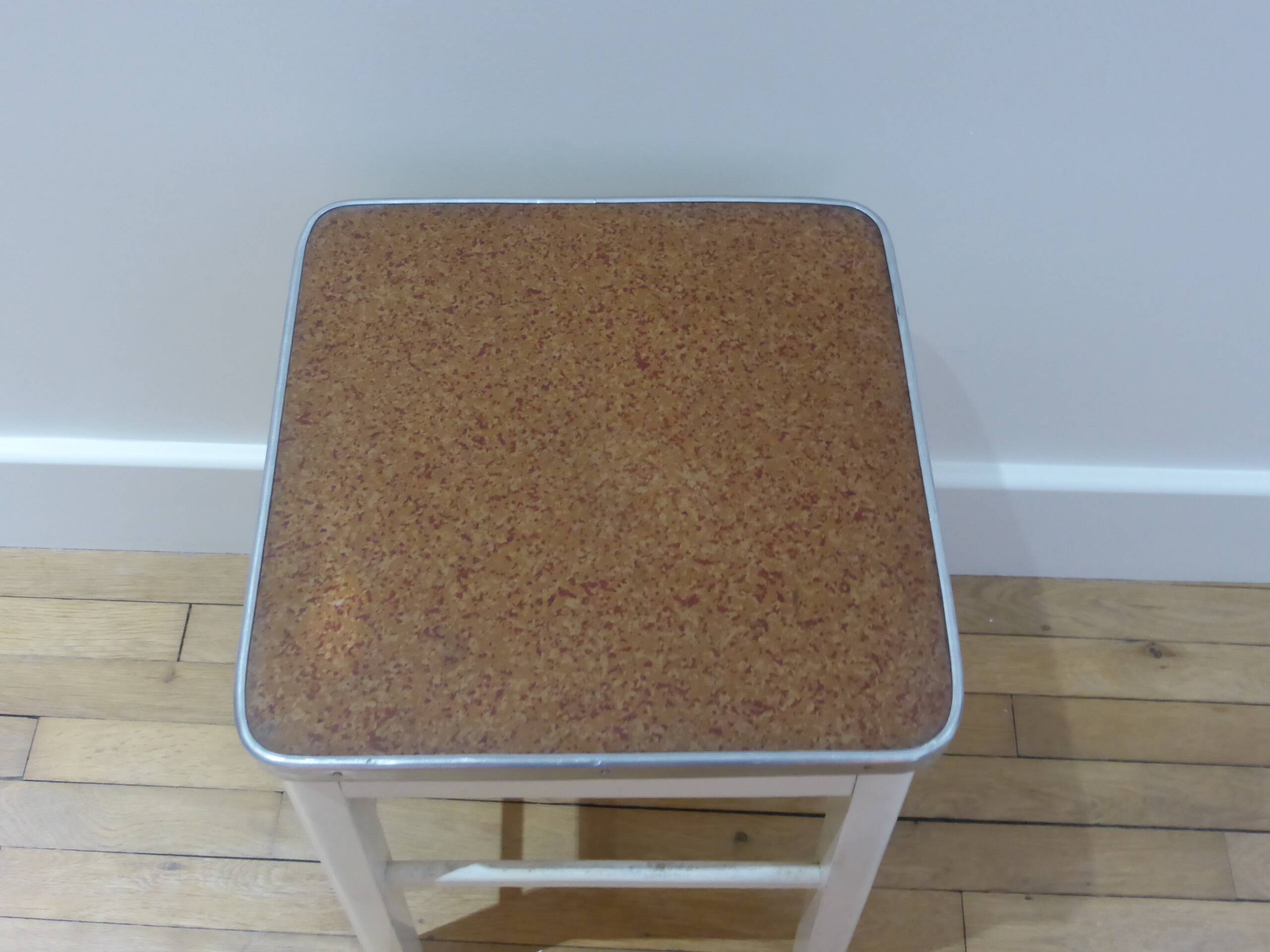 vintage stool 240901
