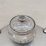 Covered enameled earthenware pot