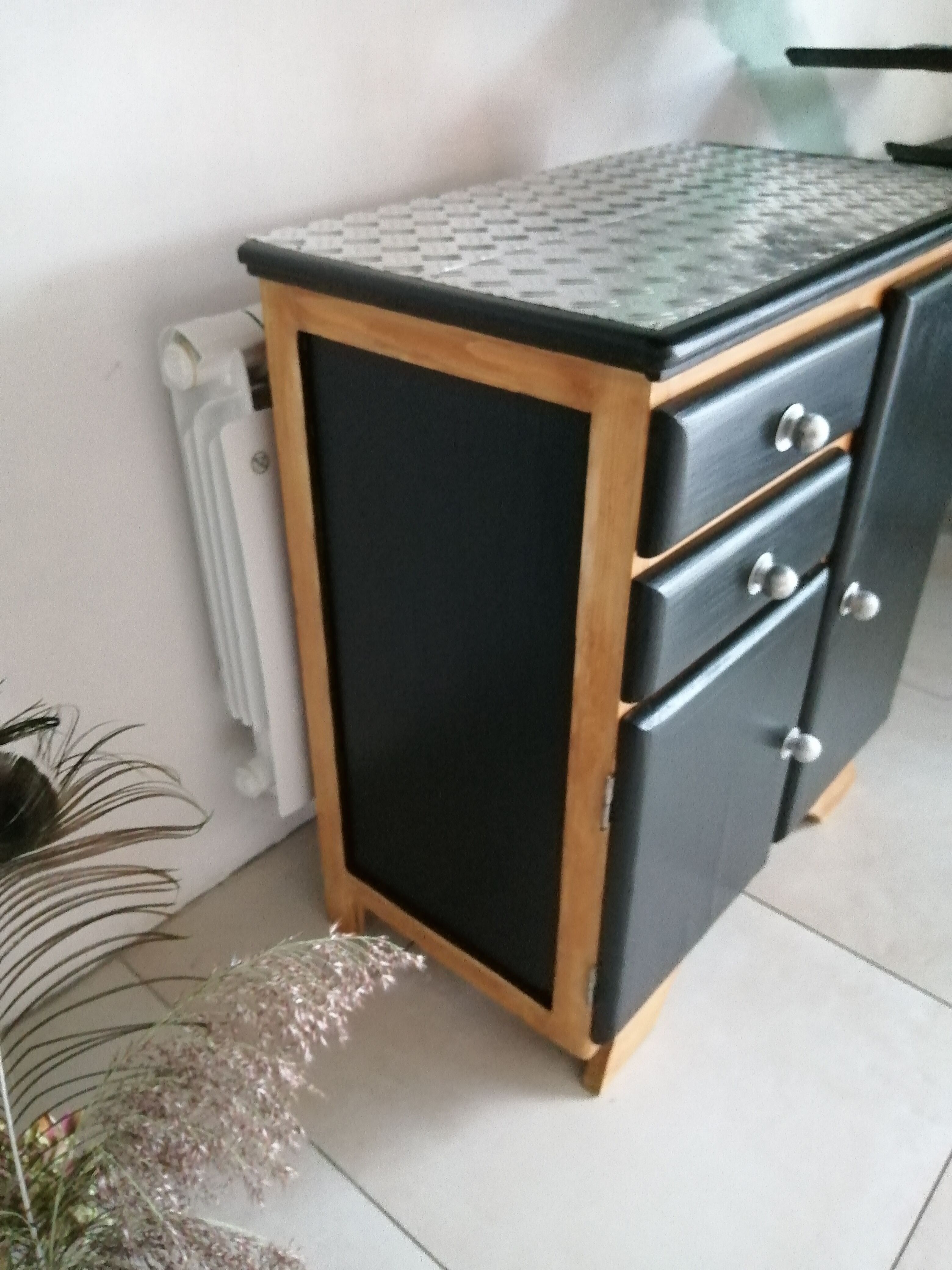 Mado-style wooden buffet