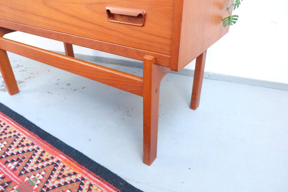 Iversen teak secretary, Danish style from the 1960s-70s.