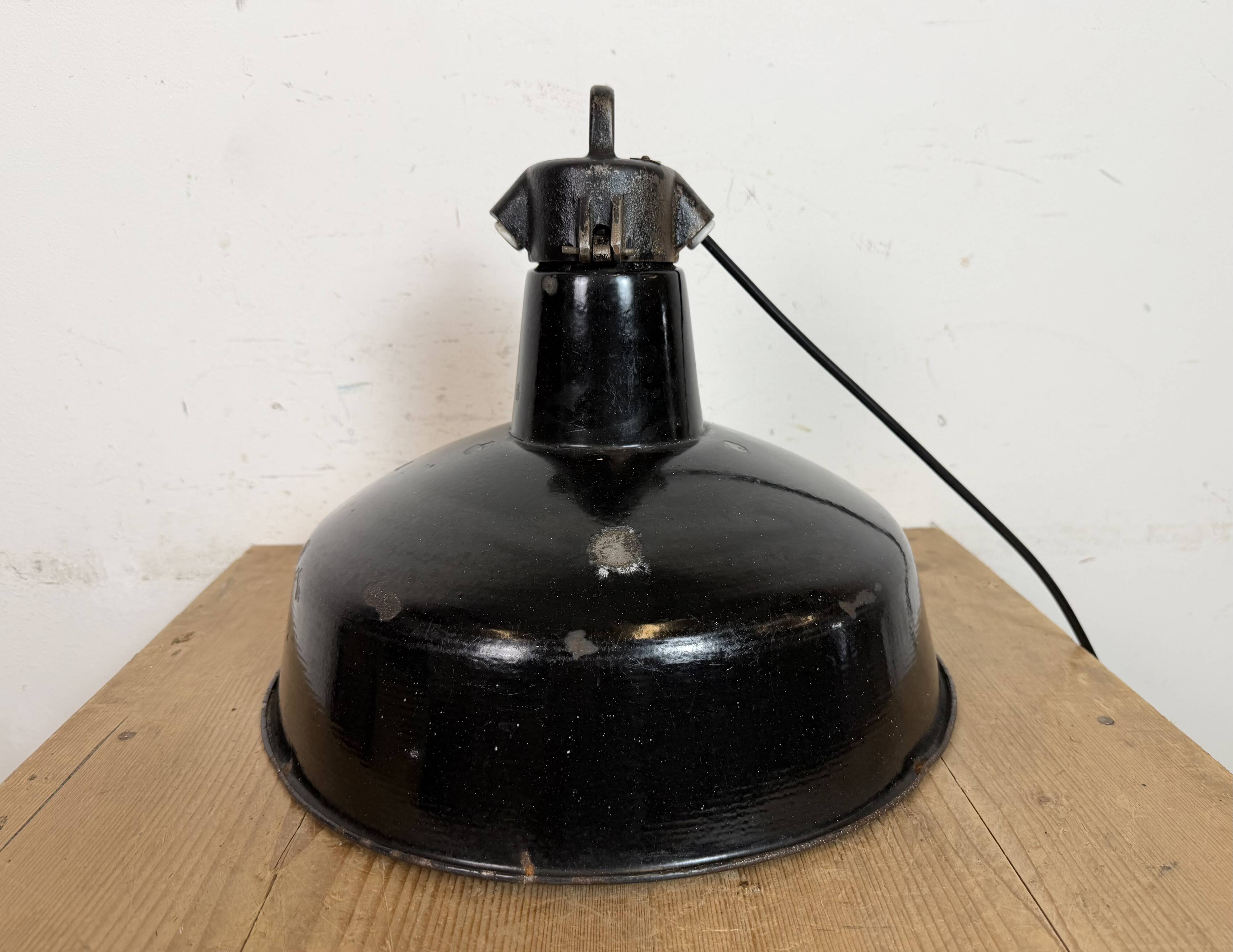 Industrial Black Enamel Factory Lamp with Cast Iron Top, 1950s