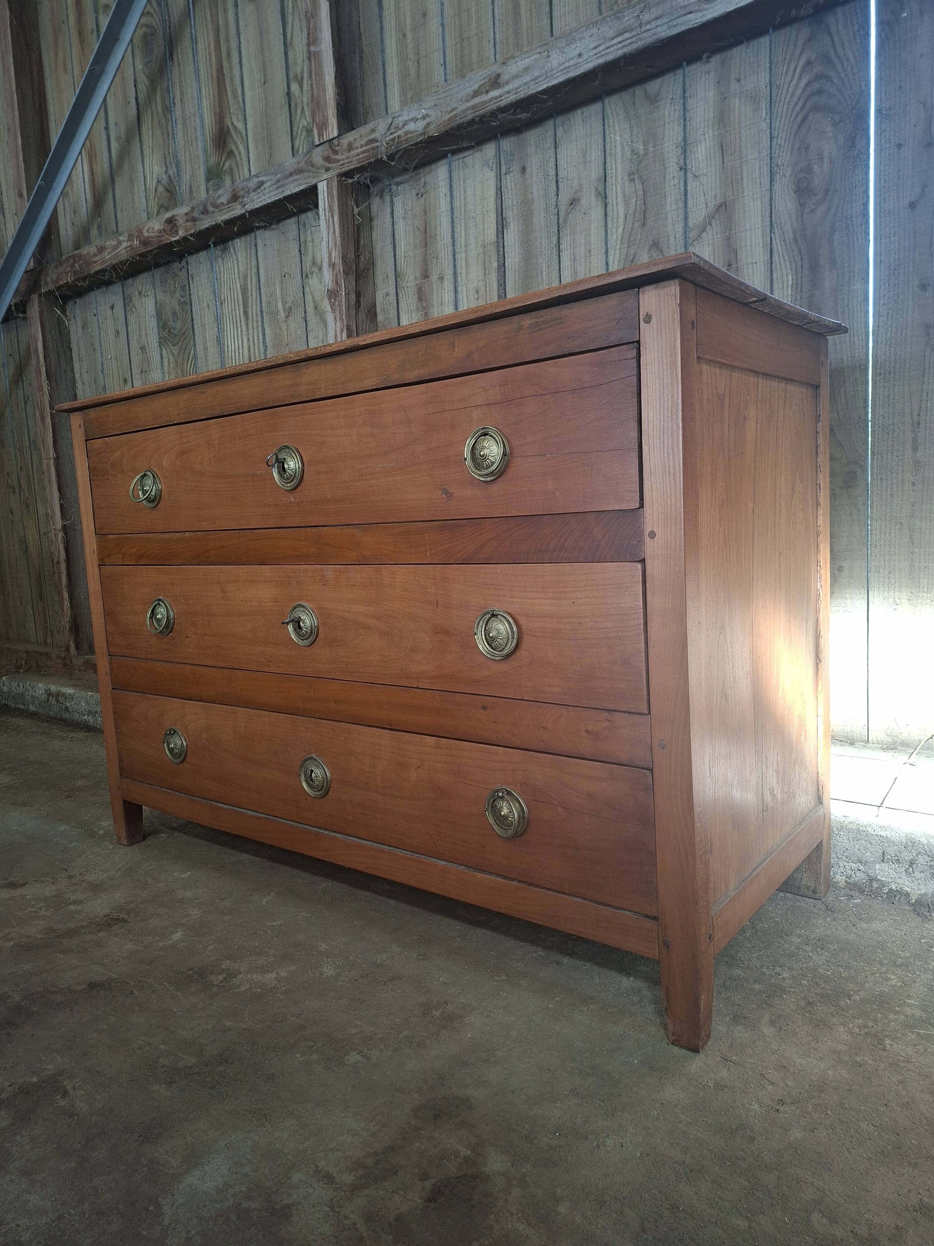 Louis XVI period commode in solid cherry wood (ombp)