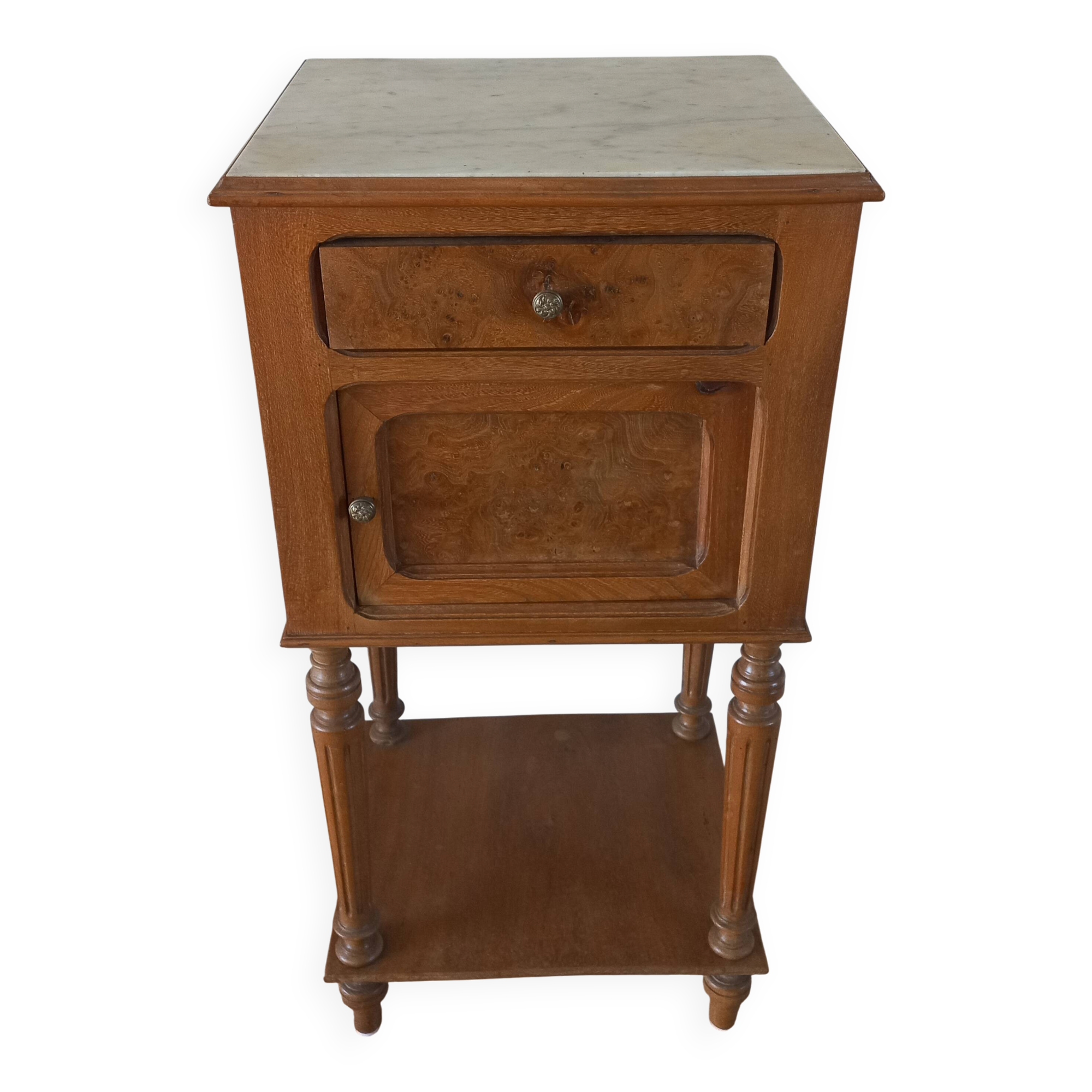 Chevet orme massif Table de nuit années 1920