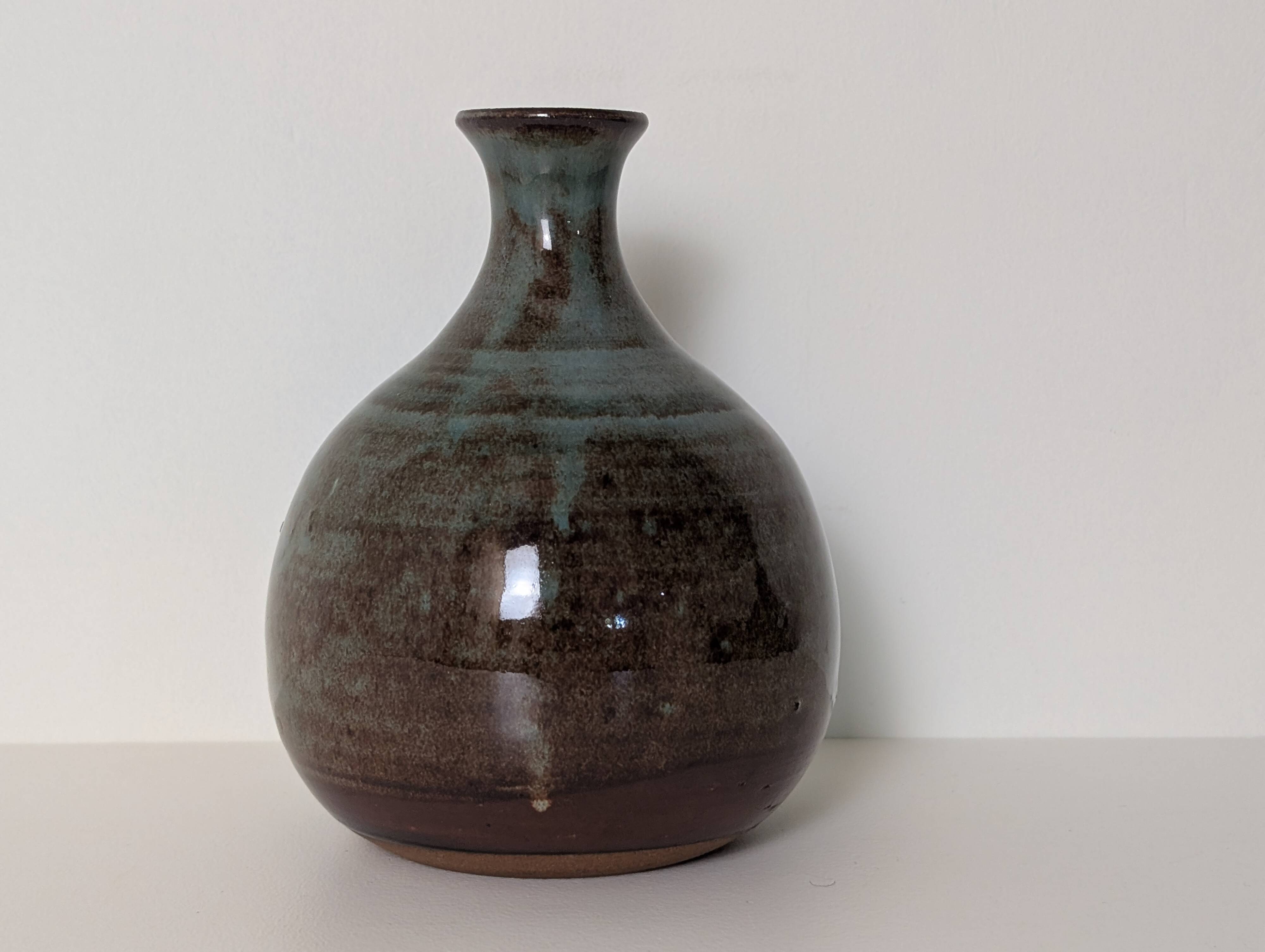 Ceramic vase