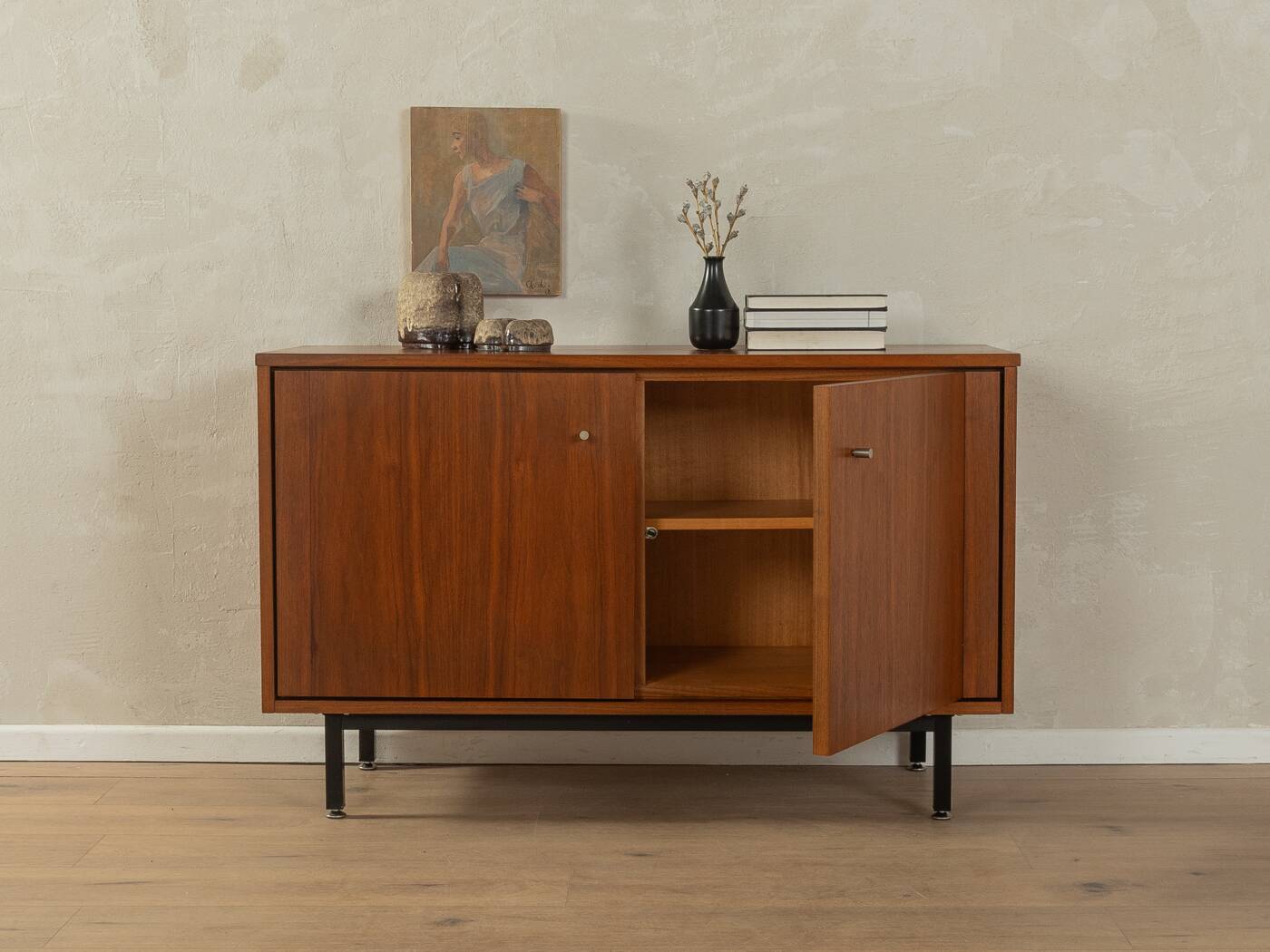 60s Dresser