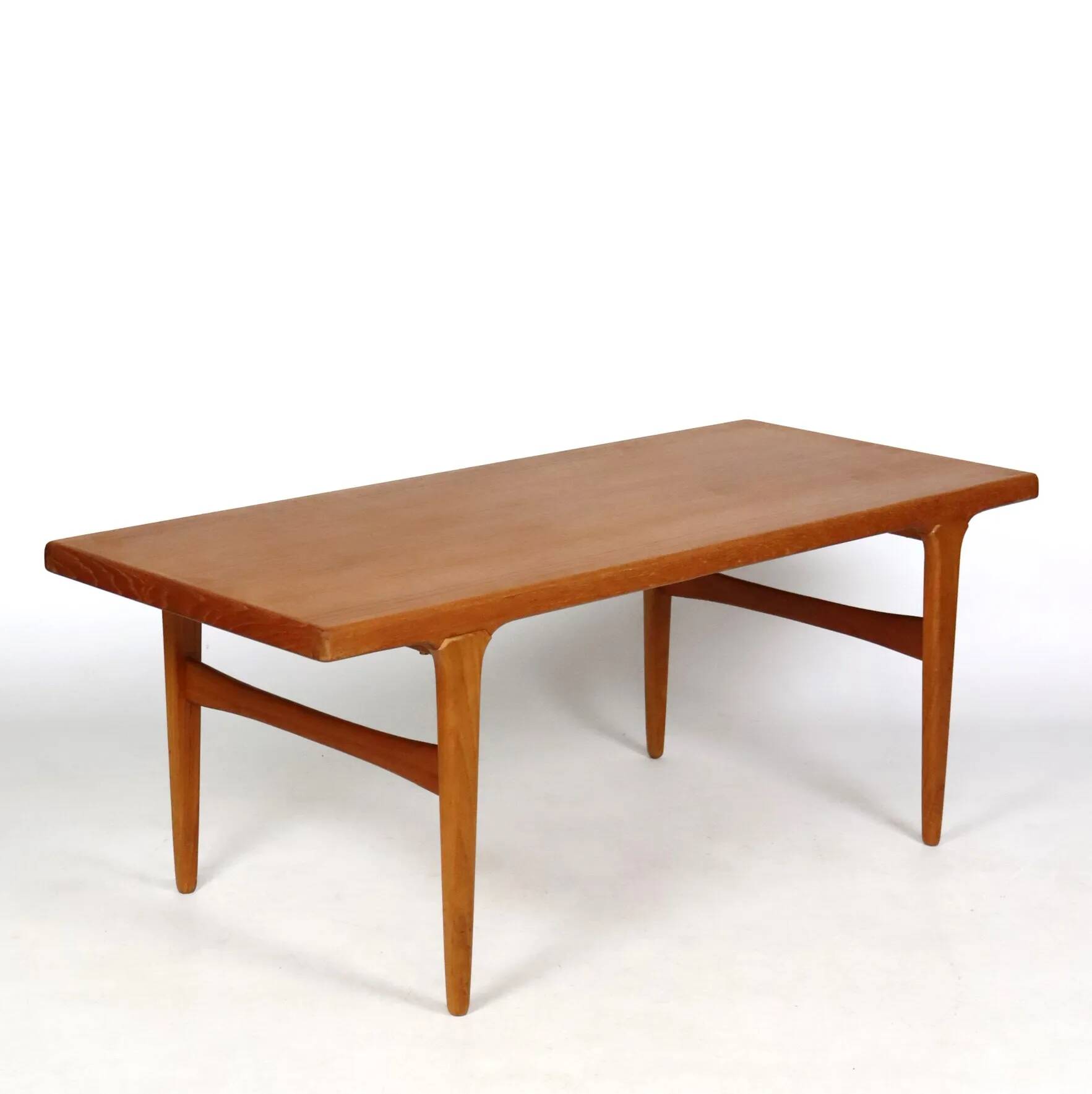 Table basse en teck années 60