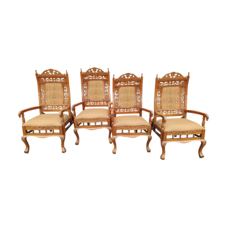 Série de 4 fauteuils en teck colonies anglaises Ceylan vers 1960