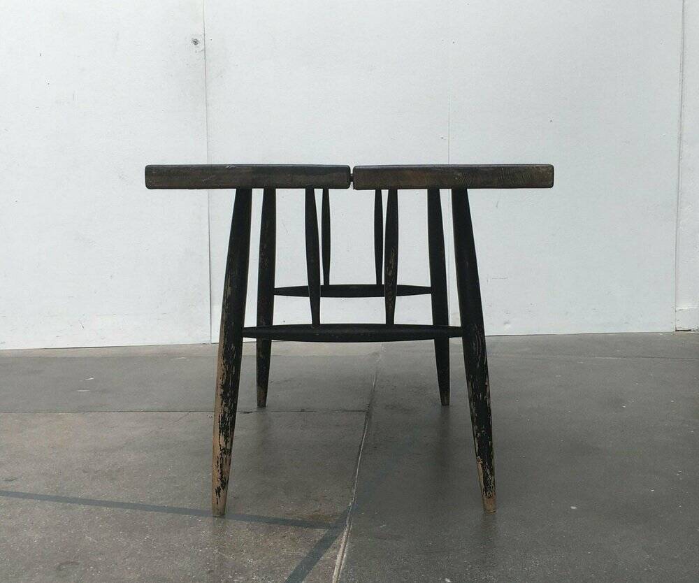 Pirkka Early dining table from the mid-century by Ilmari Tapiovaara for Laukaan Puu, 1960s.