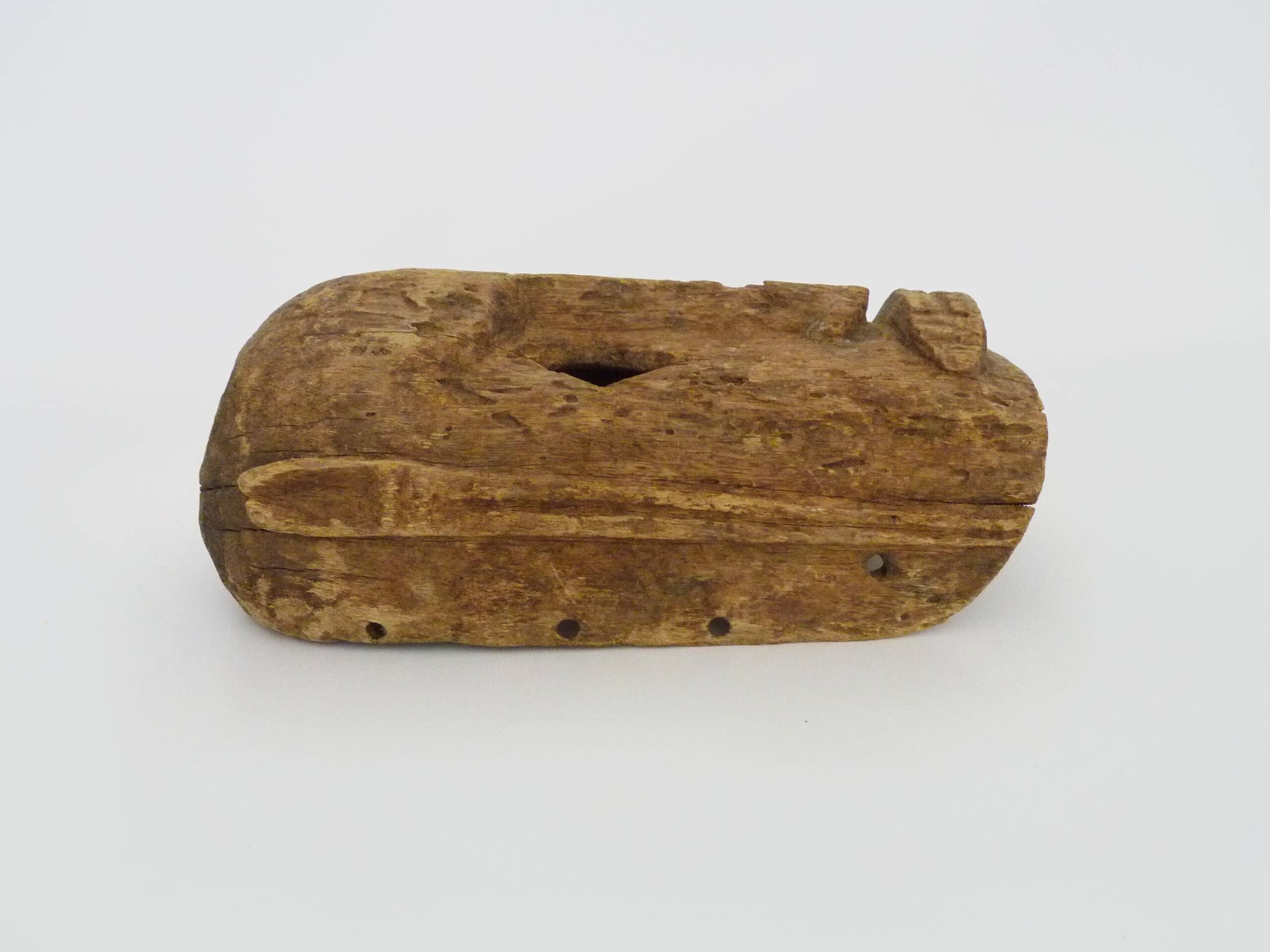 Old Dogon mask from Mali in wood. African mask from the 50s