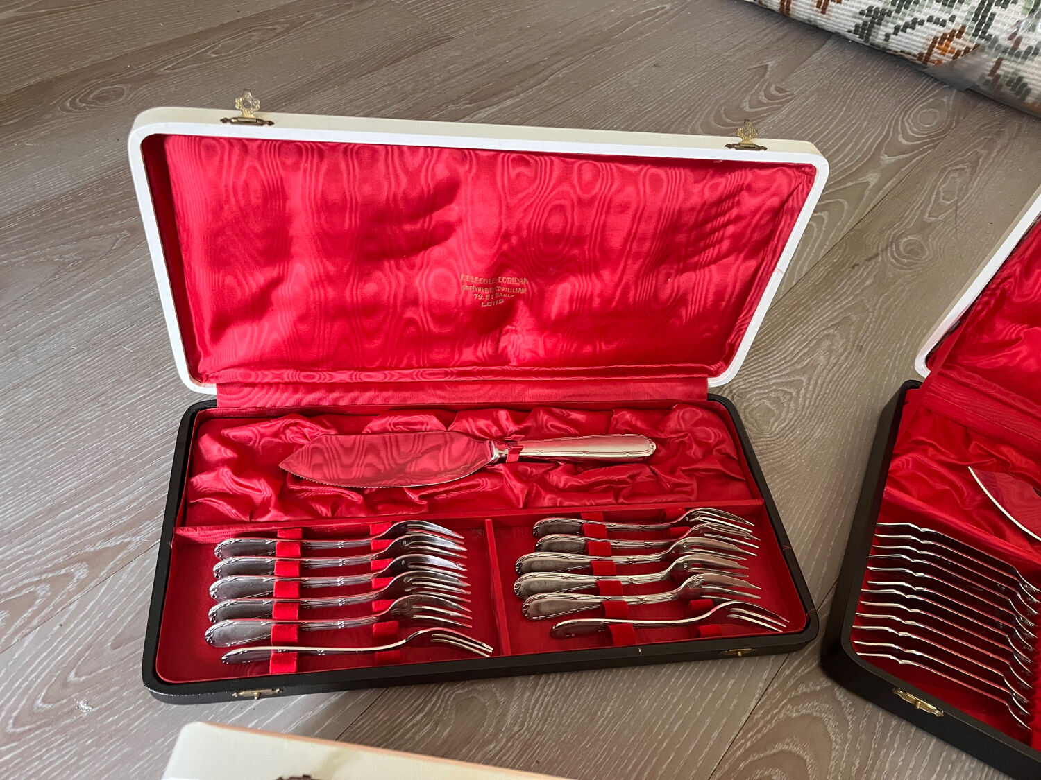 Housewife Besset Laroche Belinox with boxes