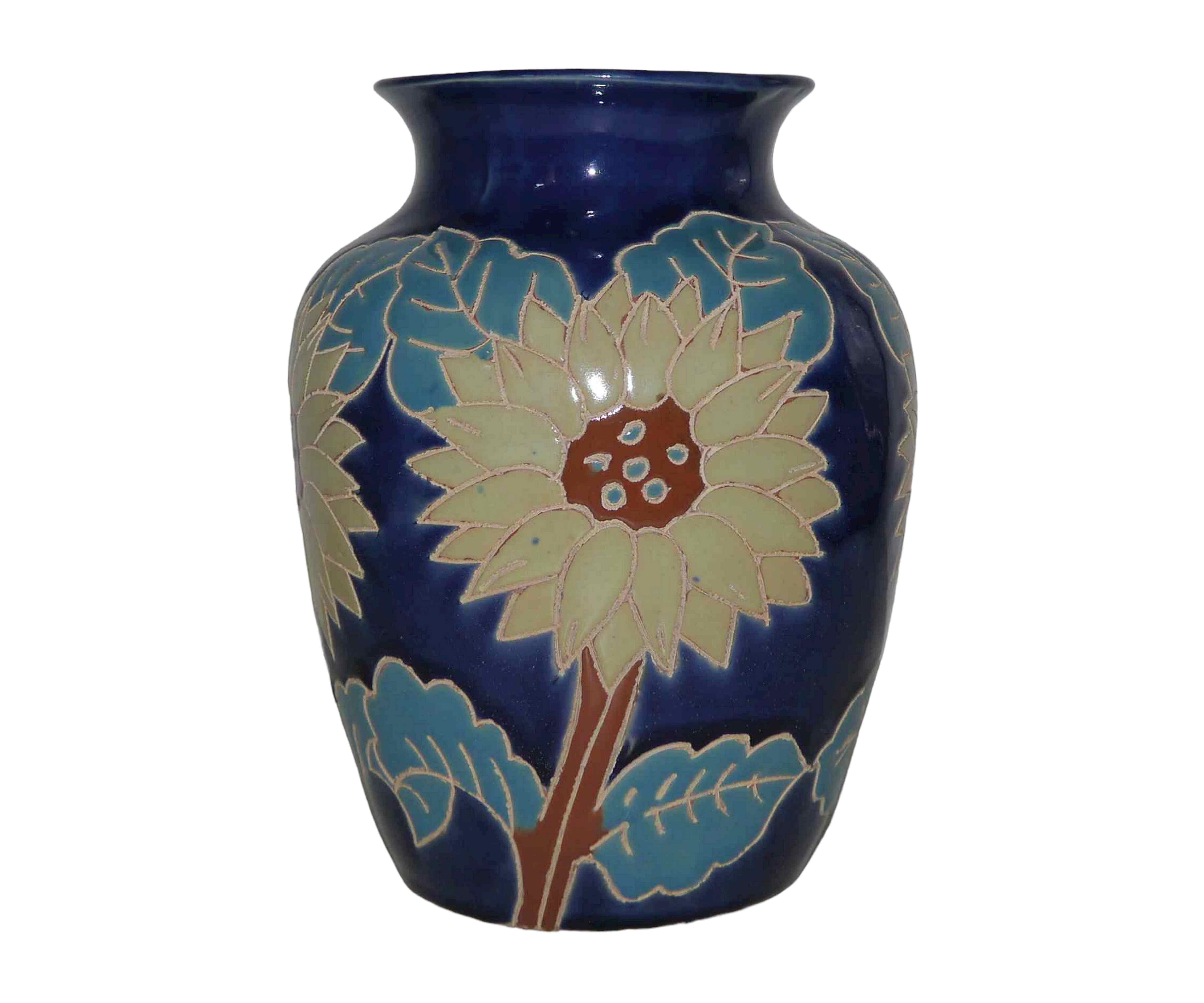 Ancient ceramic vase 50's flowers