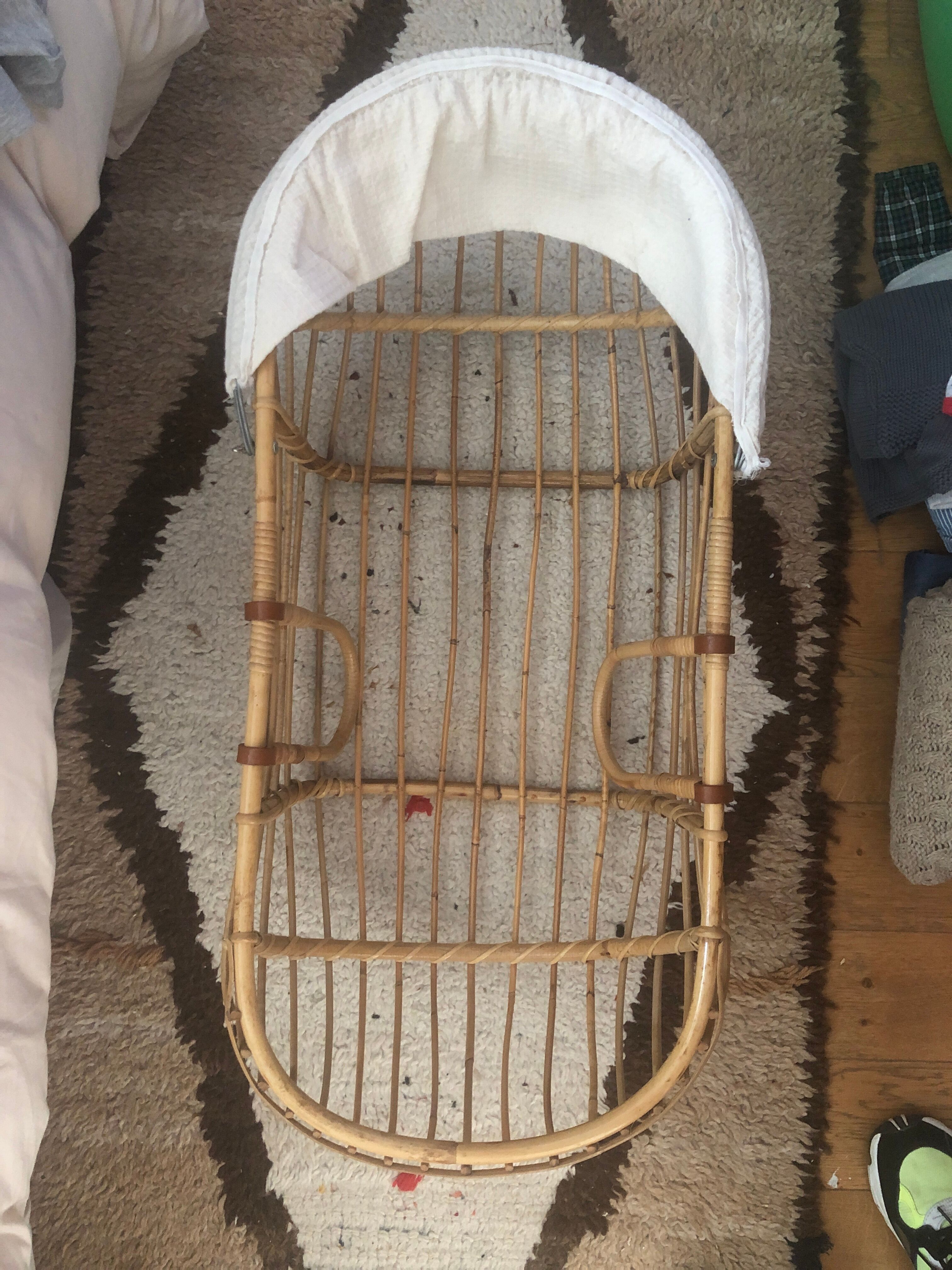 Berceau bébé osier