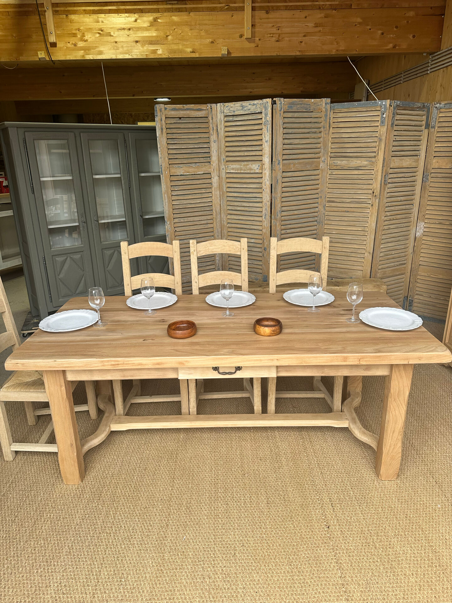 Grande table de ferme en chêne massif rénovée