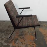 2 Oase armchairs, Wim Rietveld