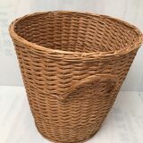 Round basket with wicker lid