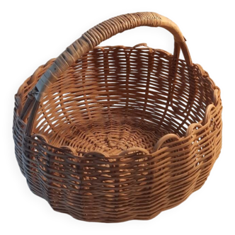 Rattan basket