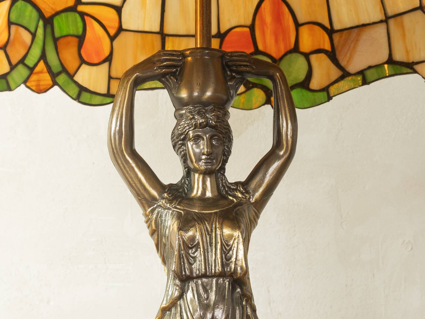 Lampe de table Tiffany Art Nouveau