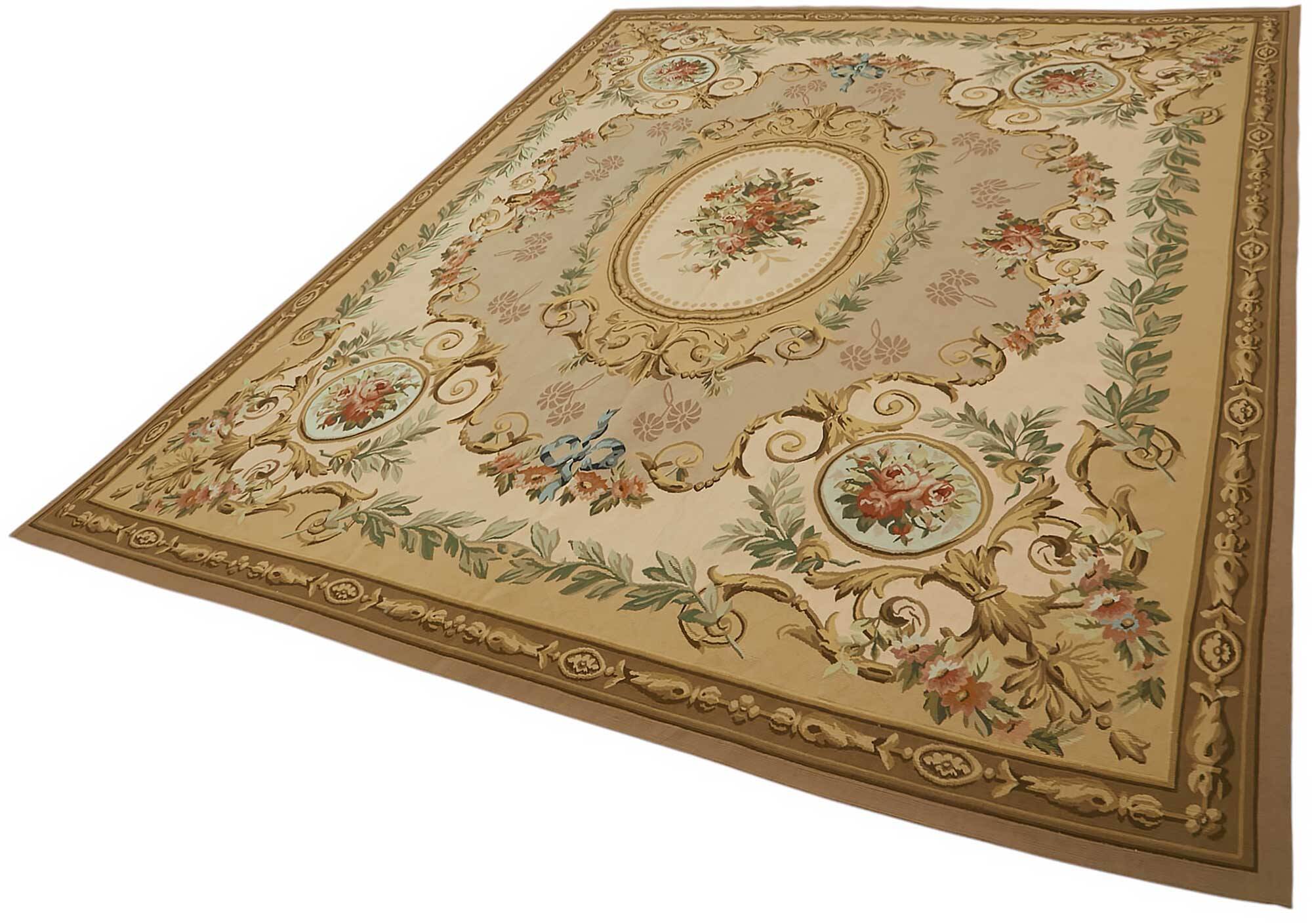 Handmade European Vintage Aubusson Kilim 263 cm x 334 cm