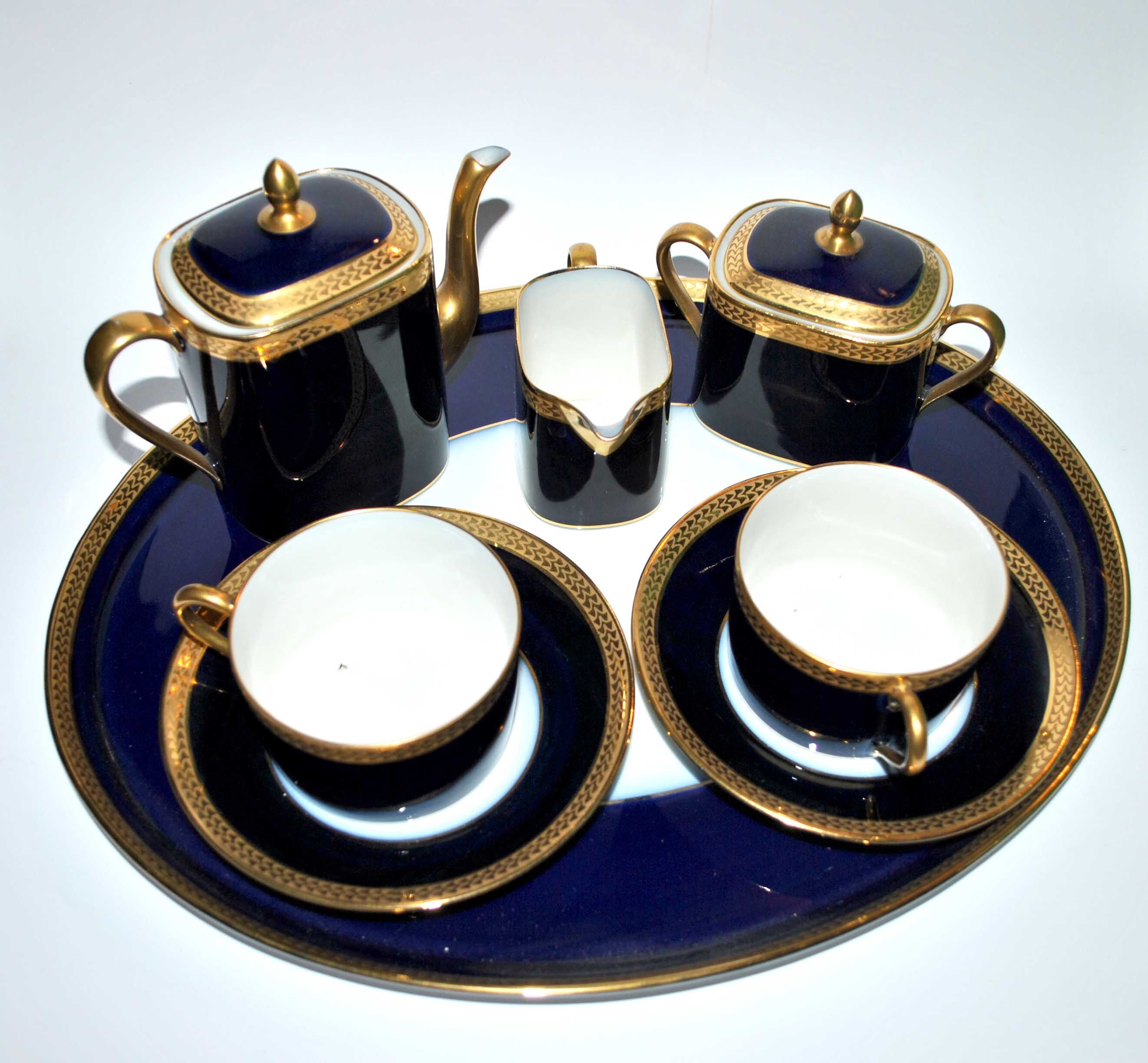 Service à café en porcelaine de limoges