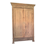 Country cabinet