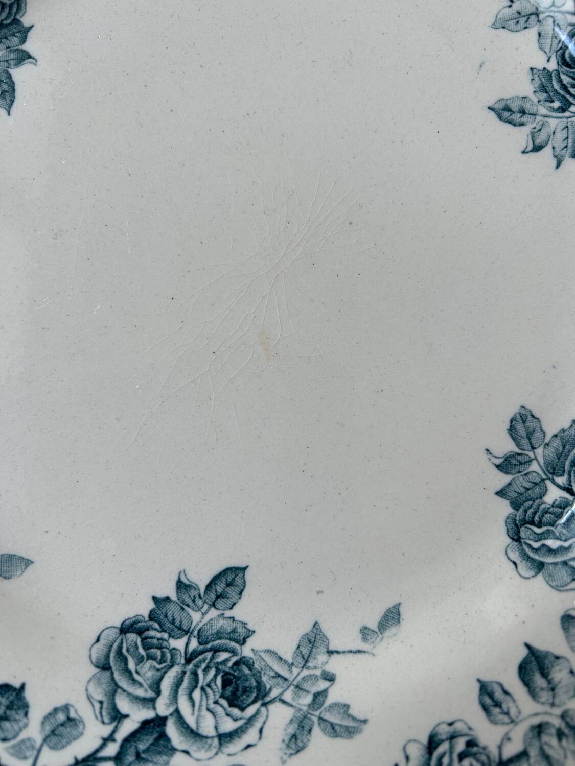 Set of 7 old flat plates