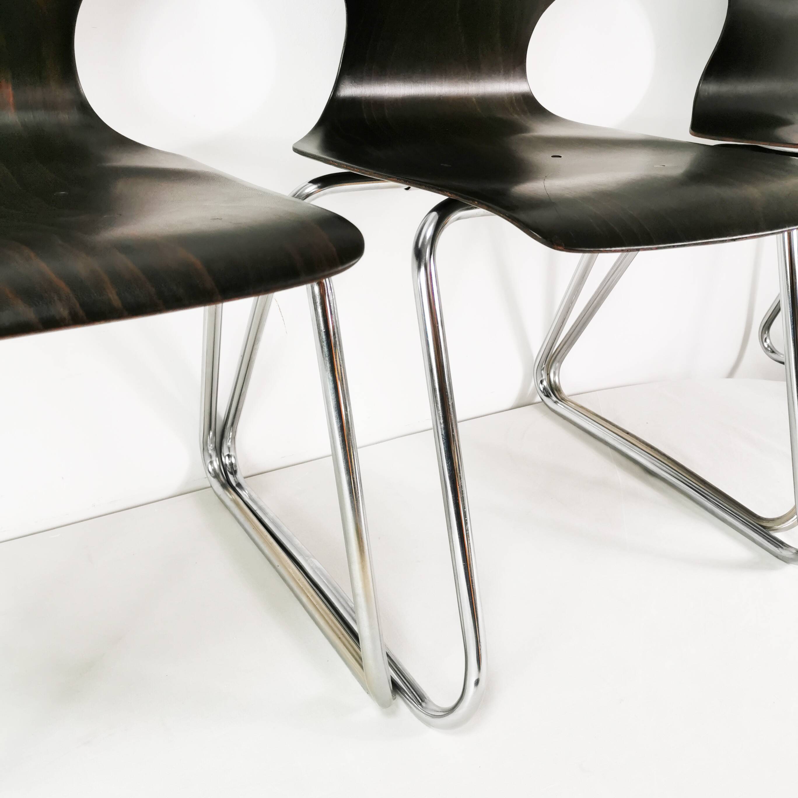 Un ensemble de chaises modernistes Pagholz Flototto, Allemagne, années 1970.
