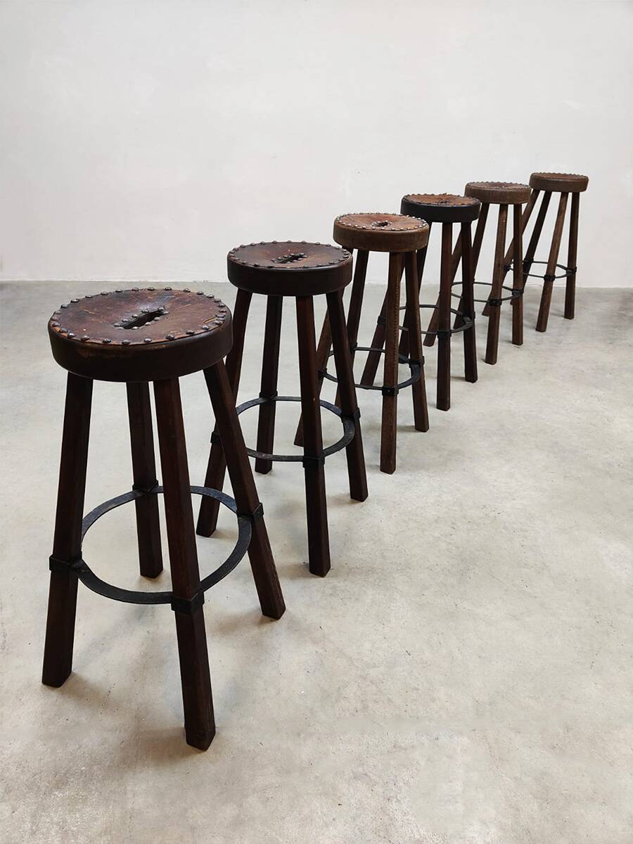 Vintage Spanish leather barstools 'Brutalism'